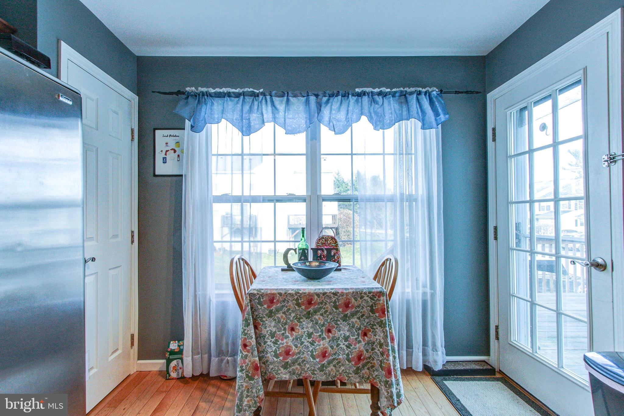 LINFIELD KNOLL - Residential