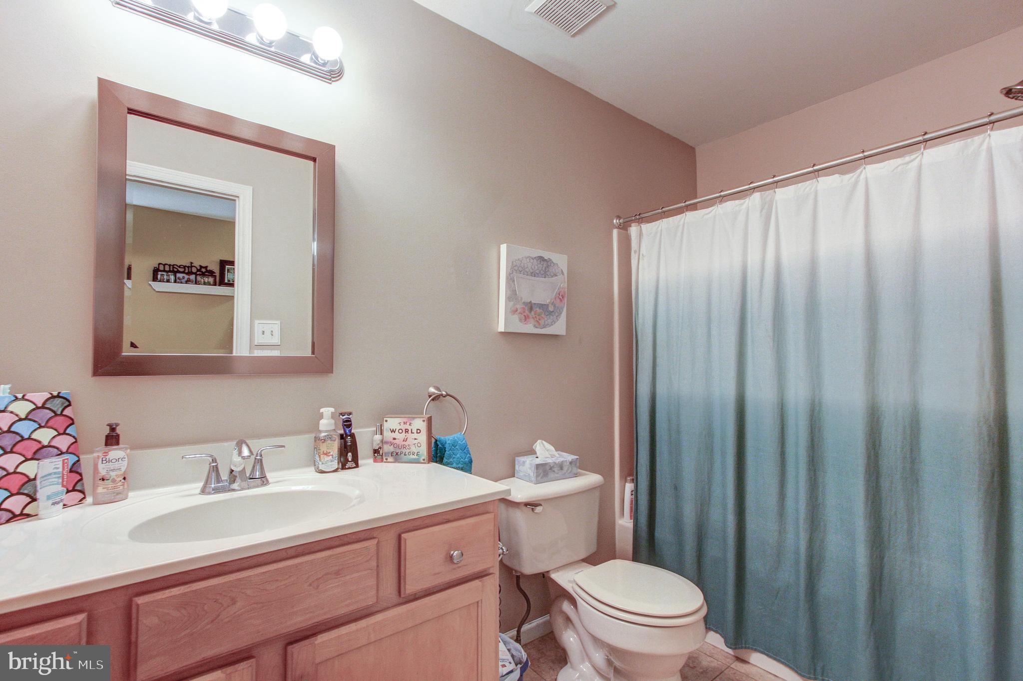 LINFIELD KNOLL - Residential