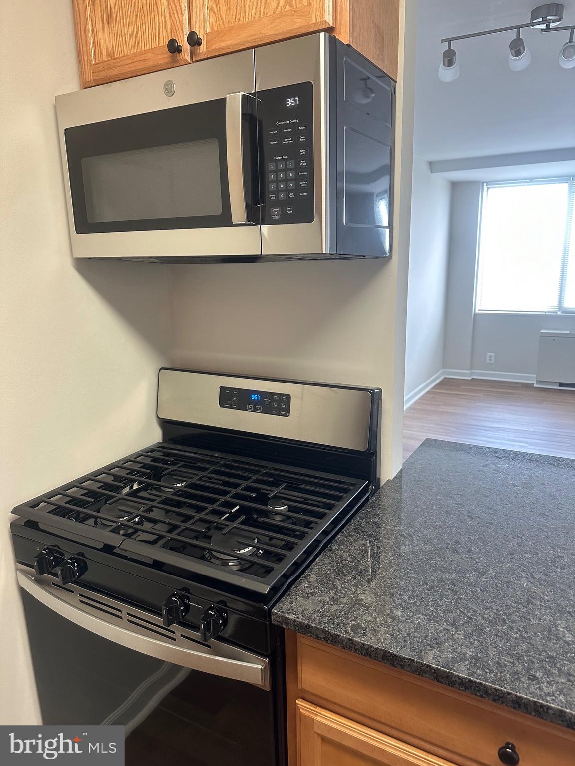 THE FOUNTAINS - Residential Lease