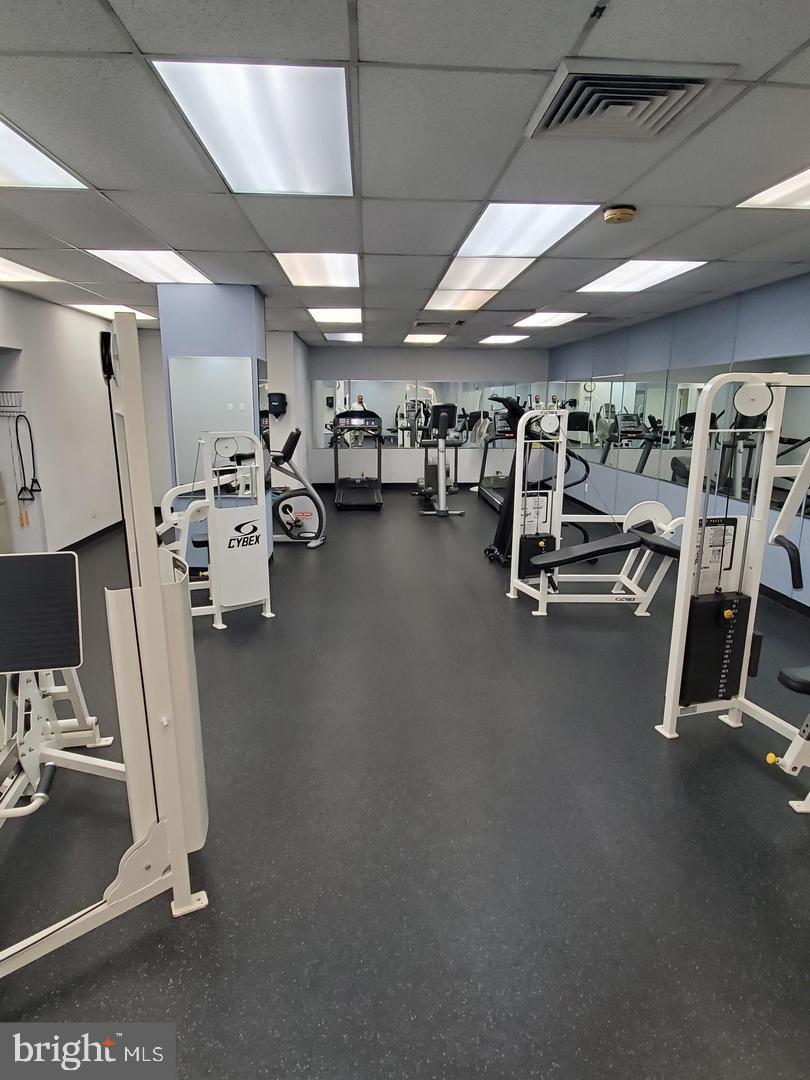 THE FOUNTAINS - Residential Lease