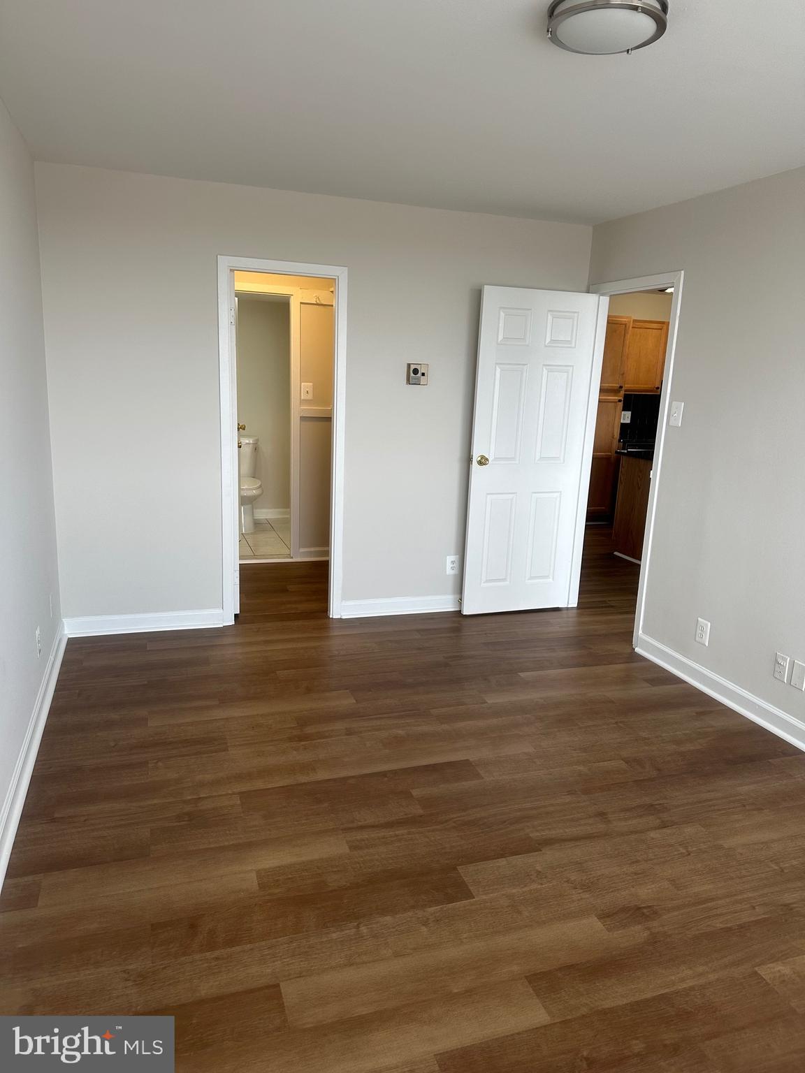 THE FOUNTAINS - Residential Lease