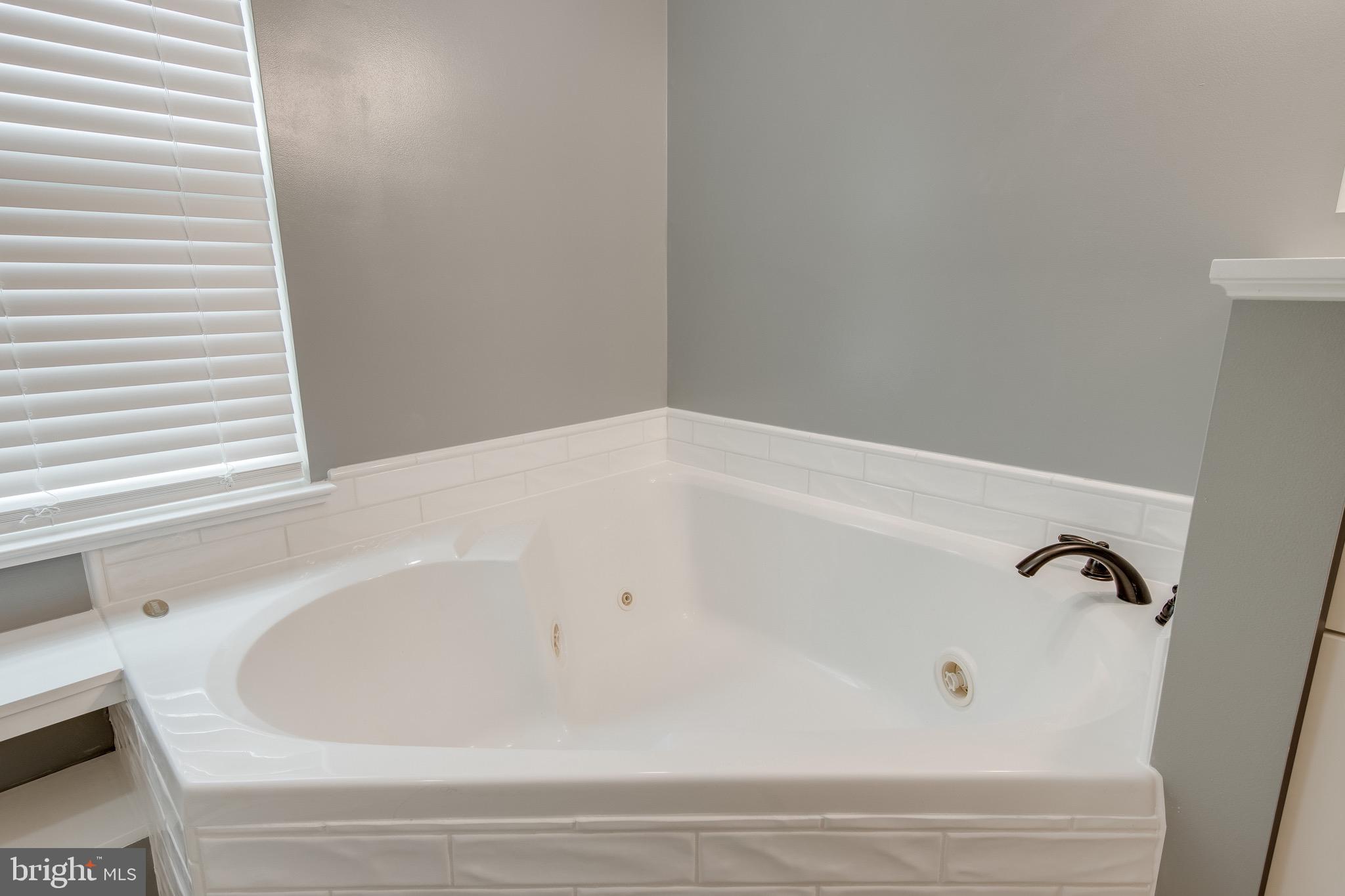 FOX CHASE - Residential