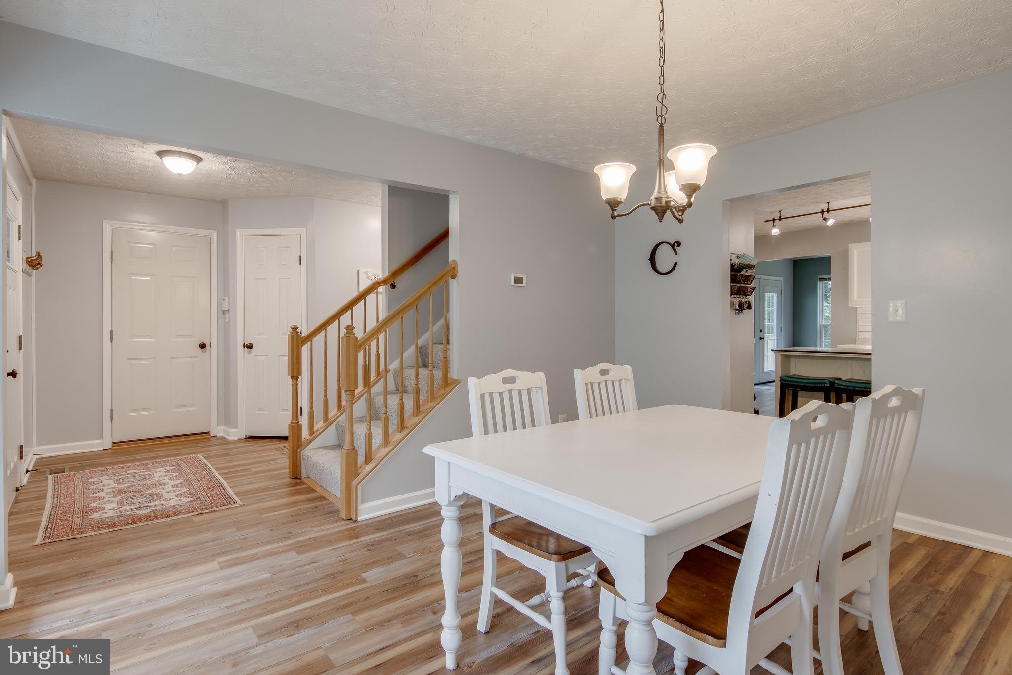 FOX CHASE - Residential