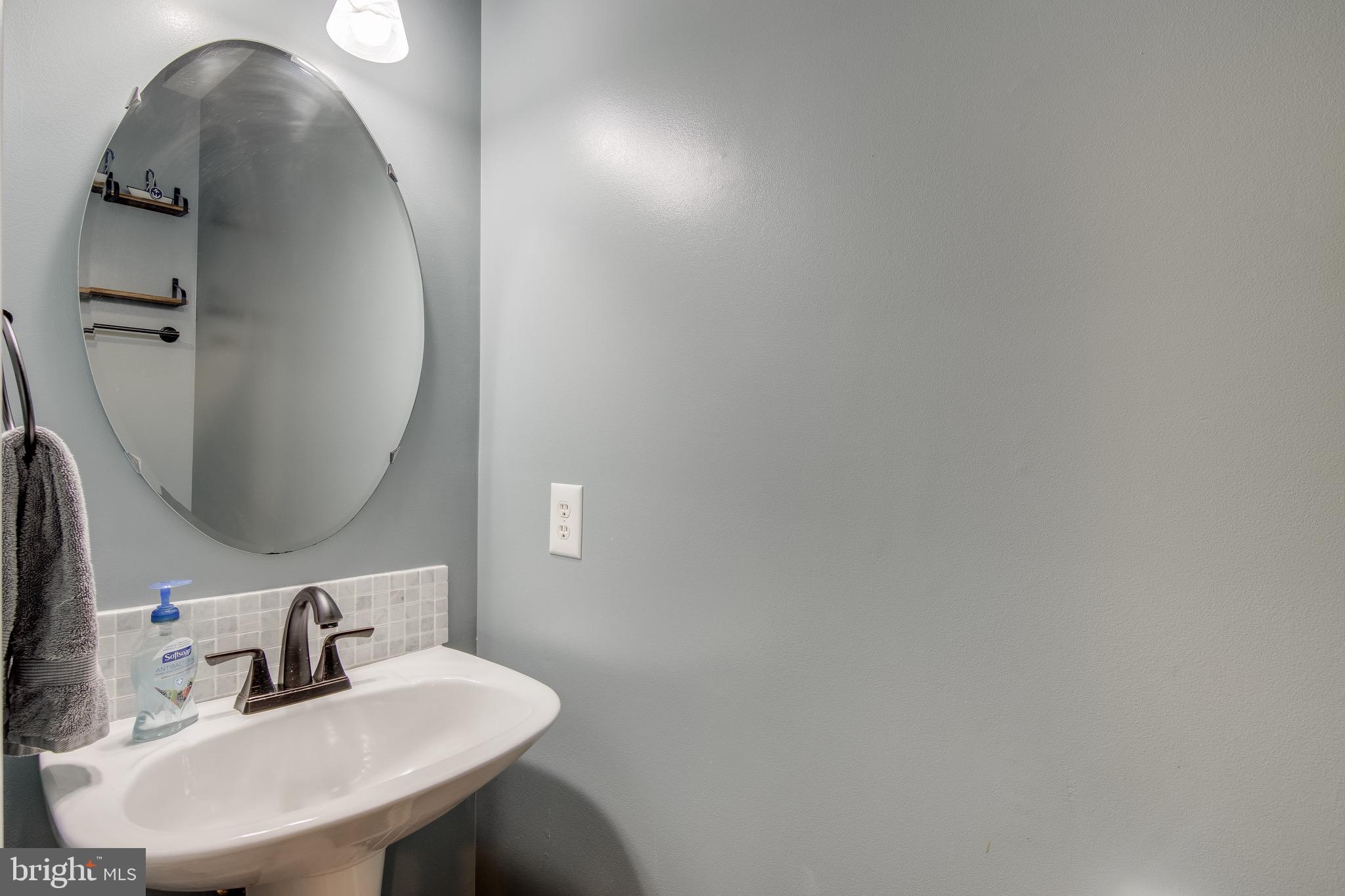 FOX CHASE - Residential