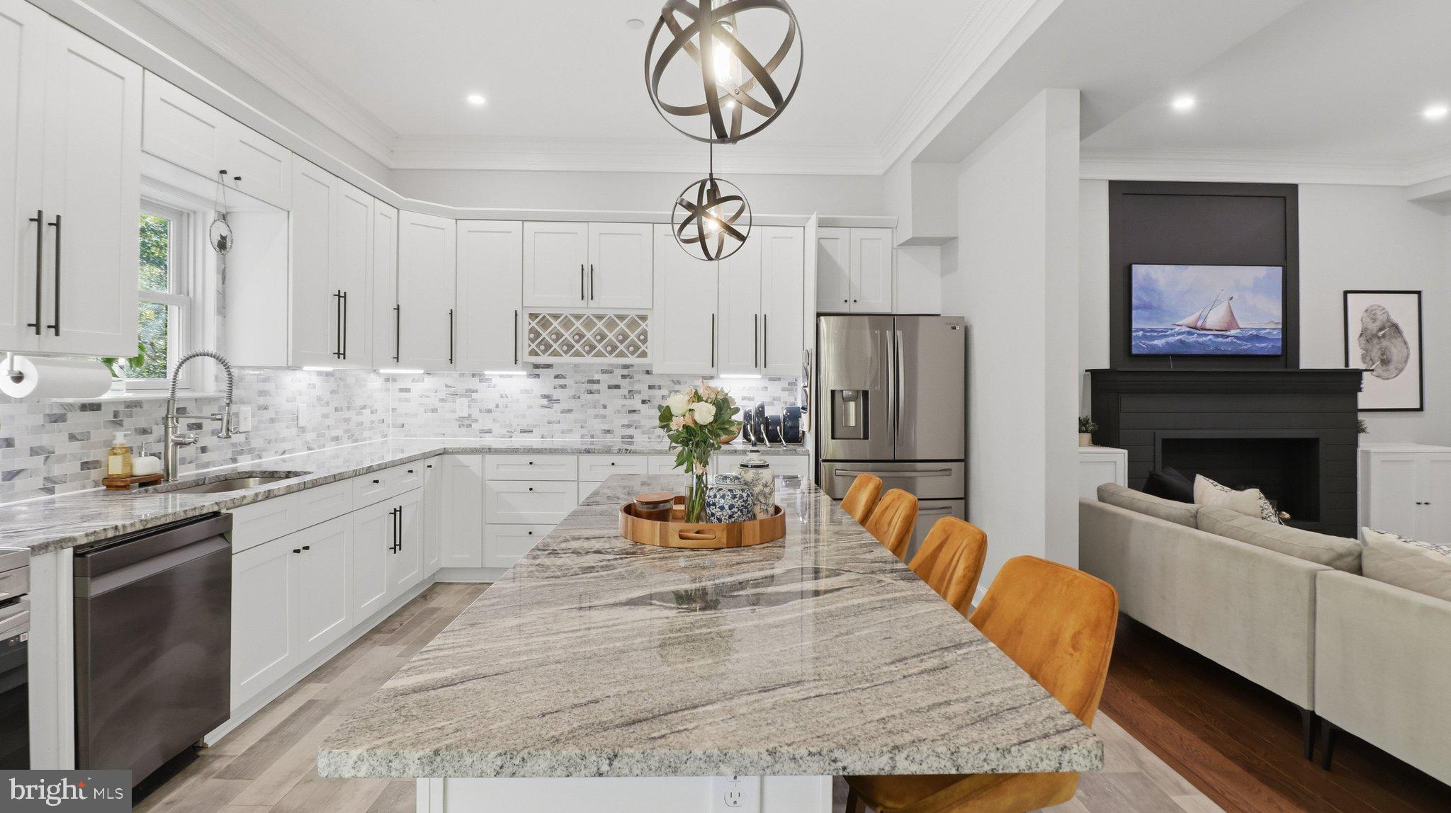 REGULARS - Residential