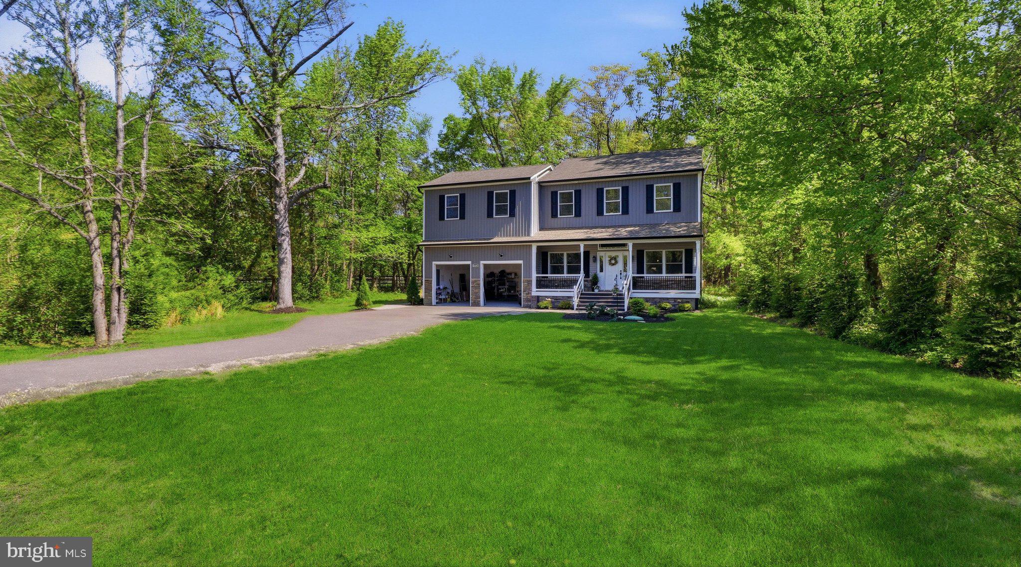 REGULARS - Residential