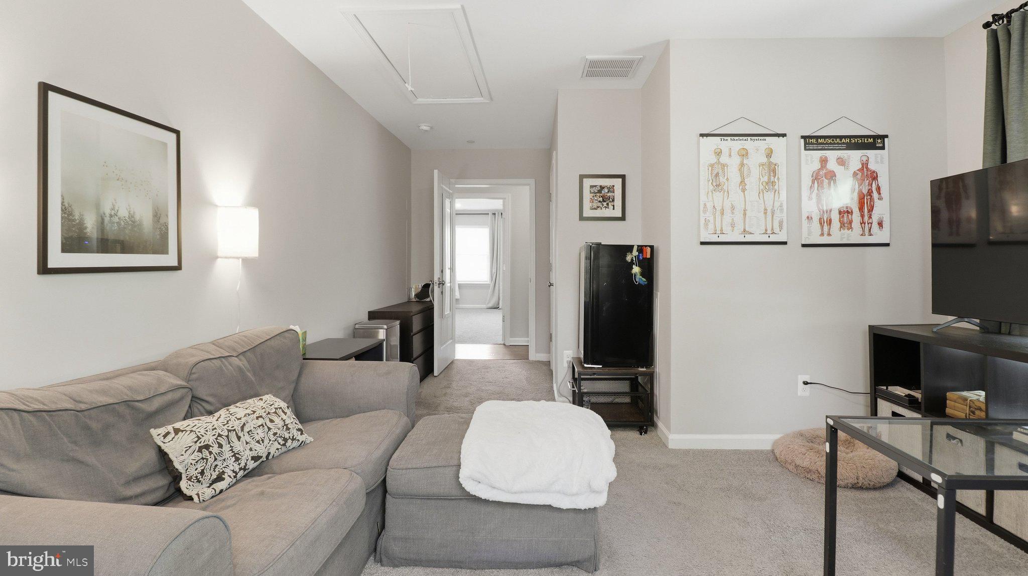 REGULARS - Residential