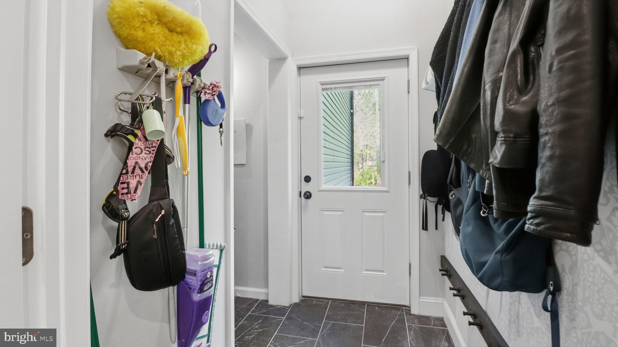 REGULARS - Residential