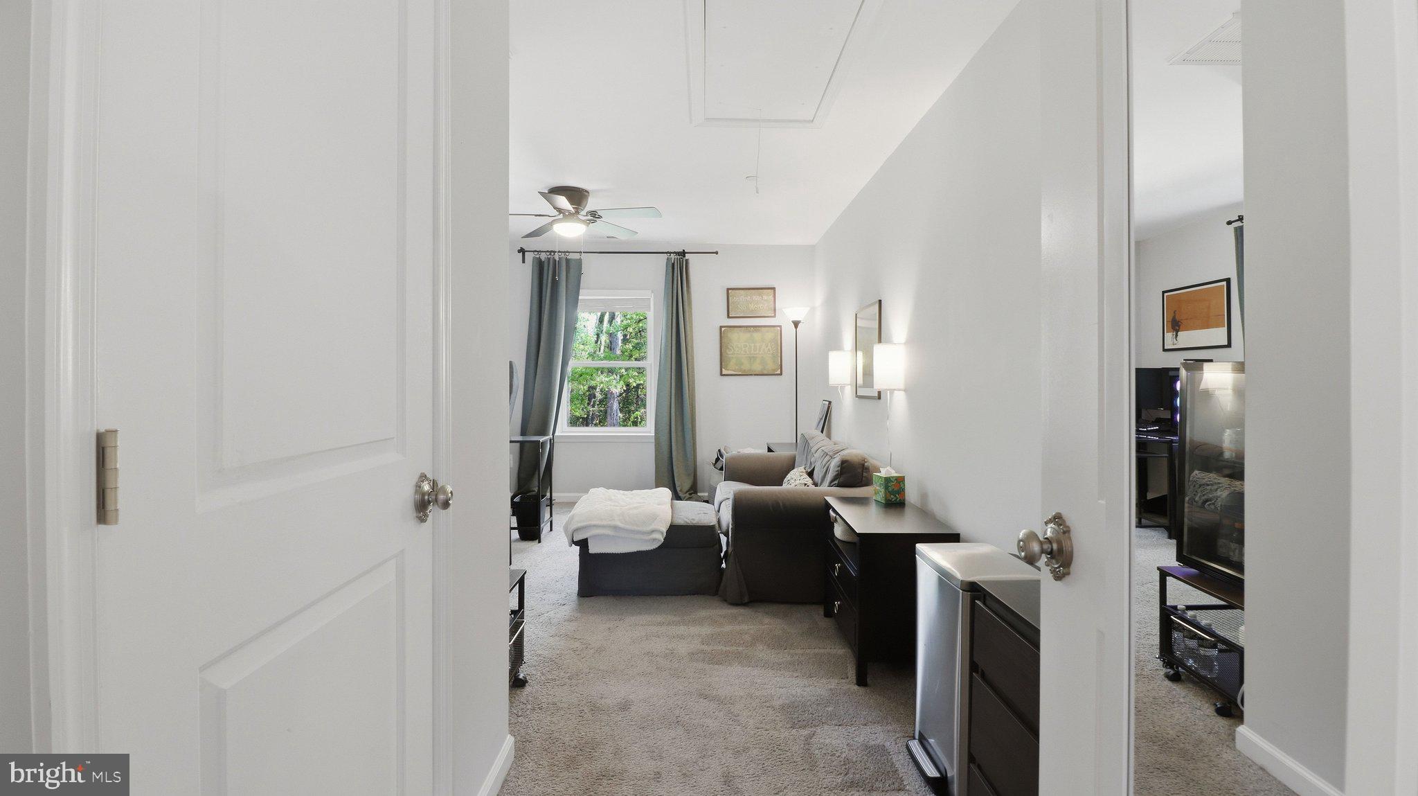 REGULARS - Residential