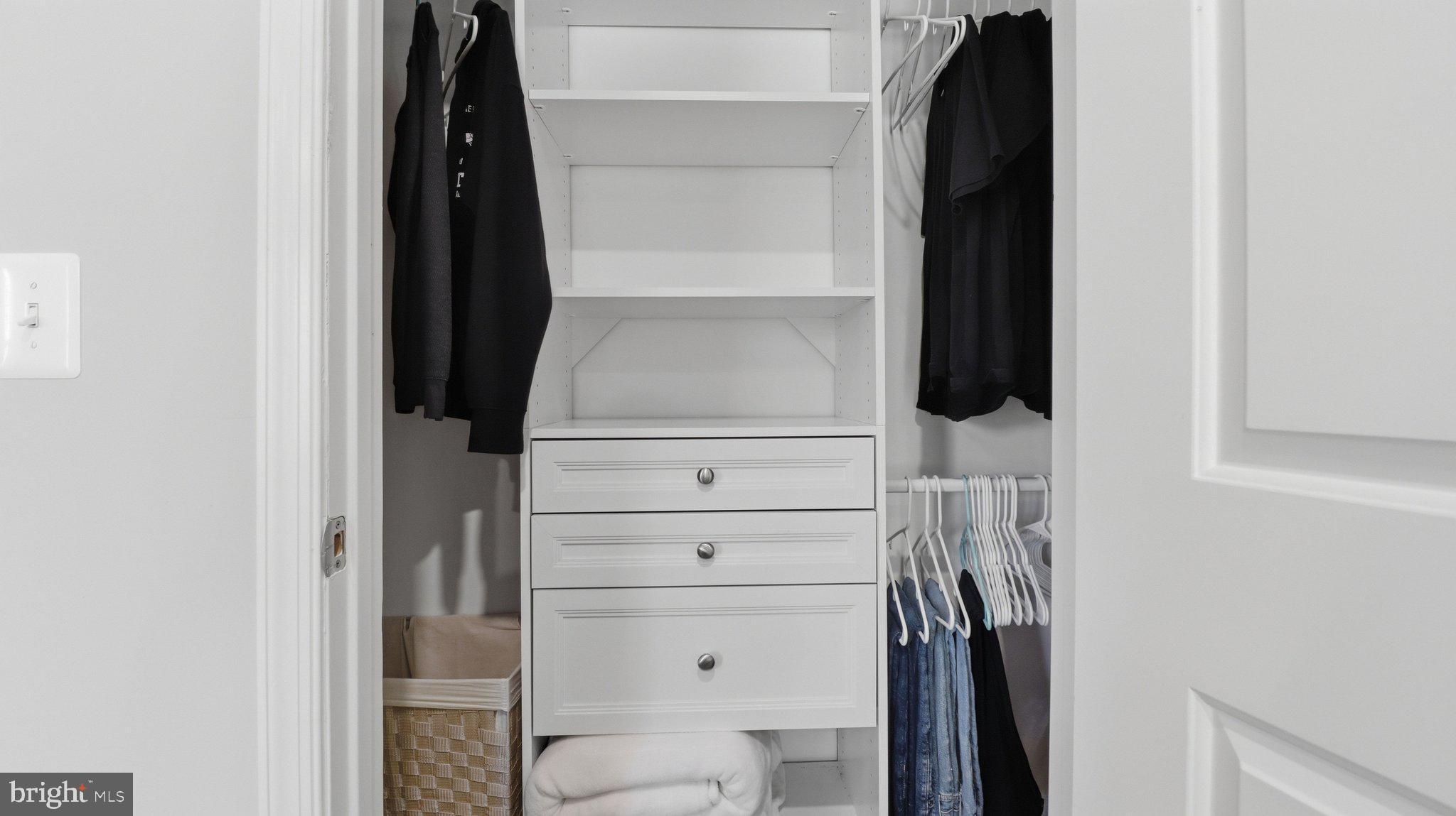 REGULARS - Residential