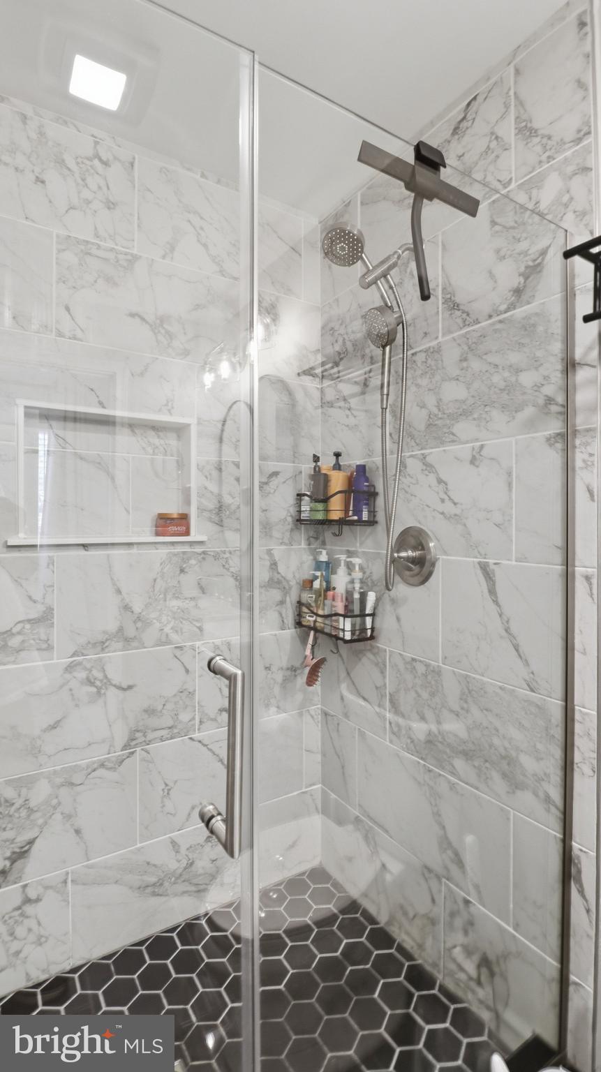 REGULARS - Residential