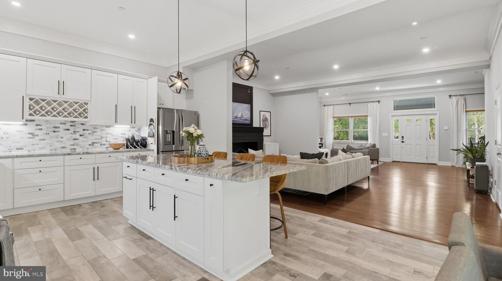 REGULARS - Residential