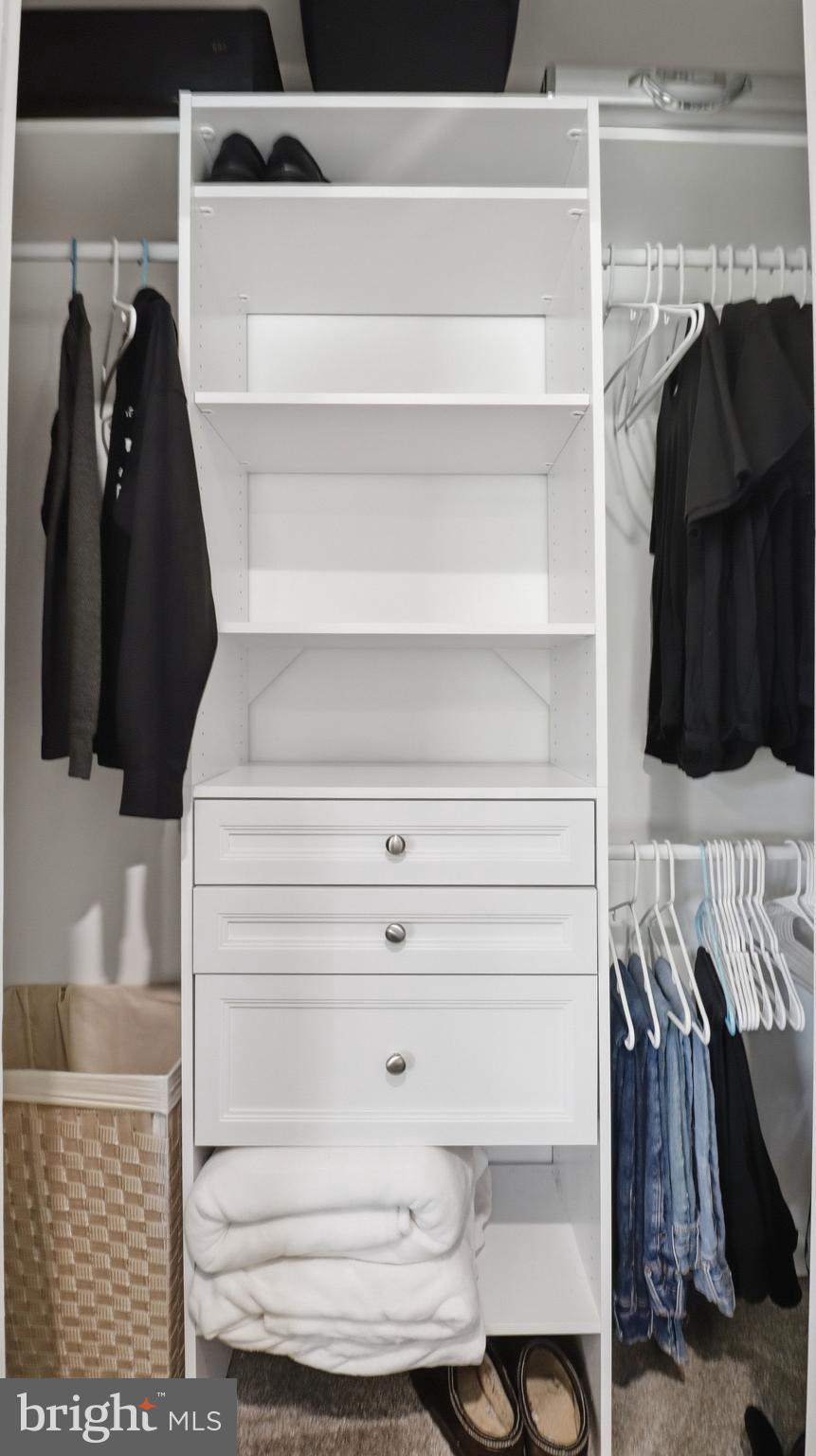 REGULARS - Residential