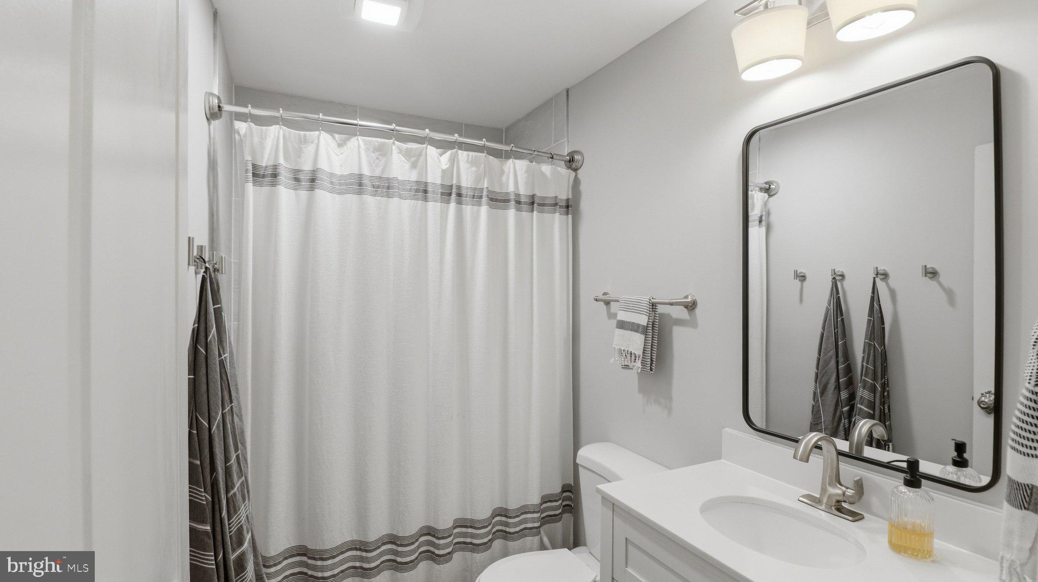 REGULARS - Residential