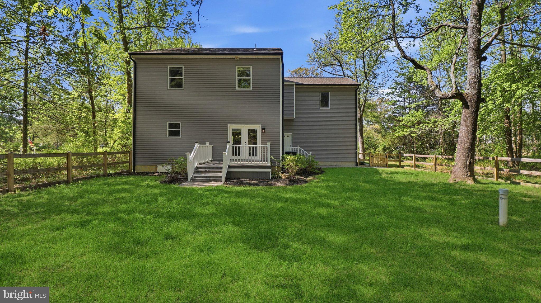 REGULARS - Residential