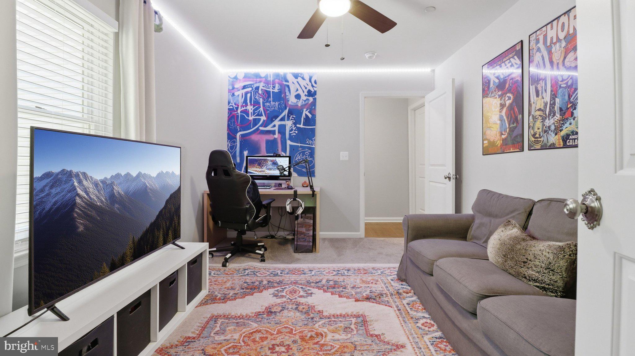 REGULARS - Residential