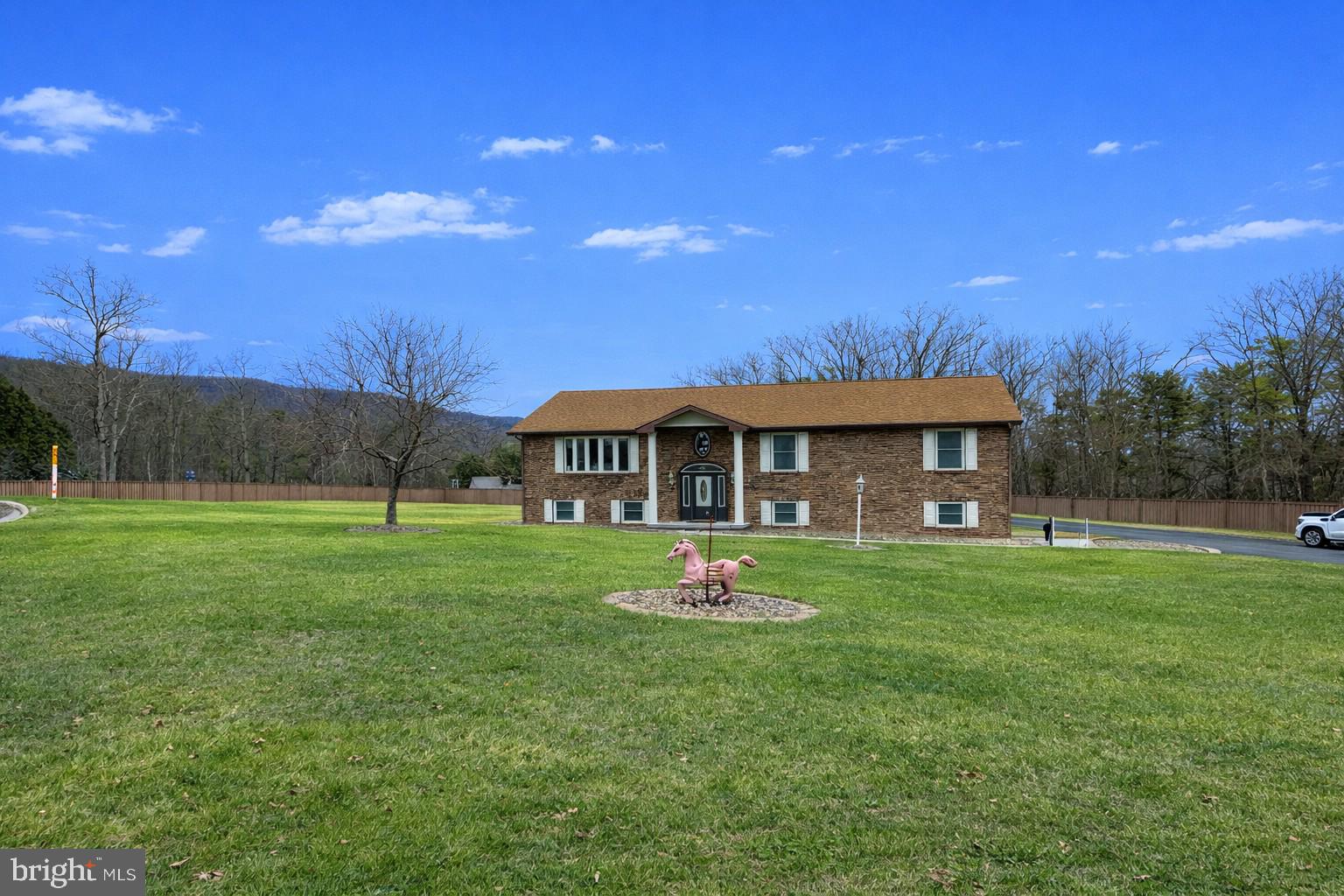 14001 ROLLING OAK DRIVE