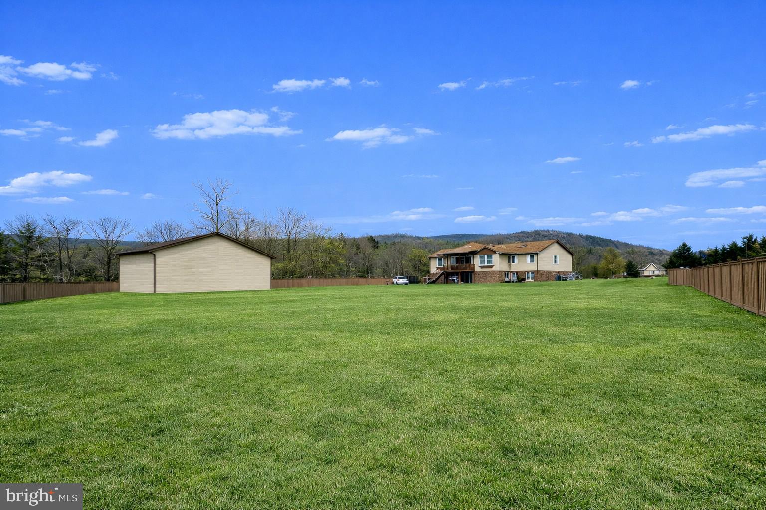 ROLLING OAKS - Residential