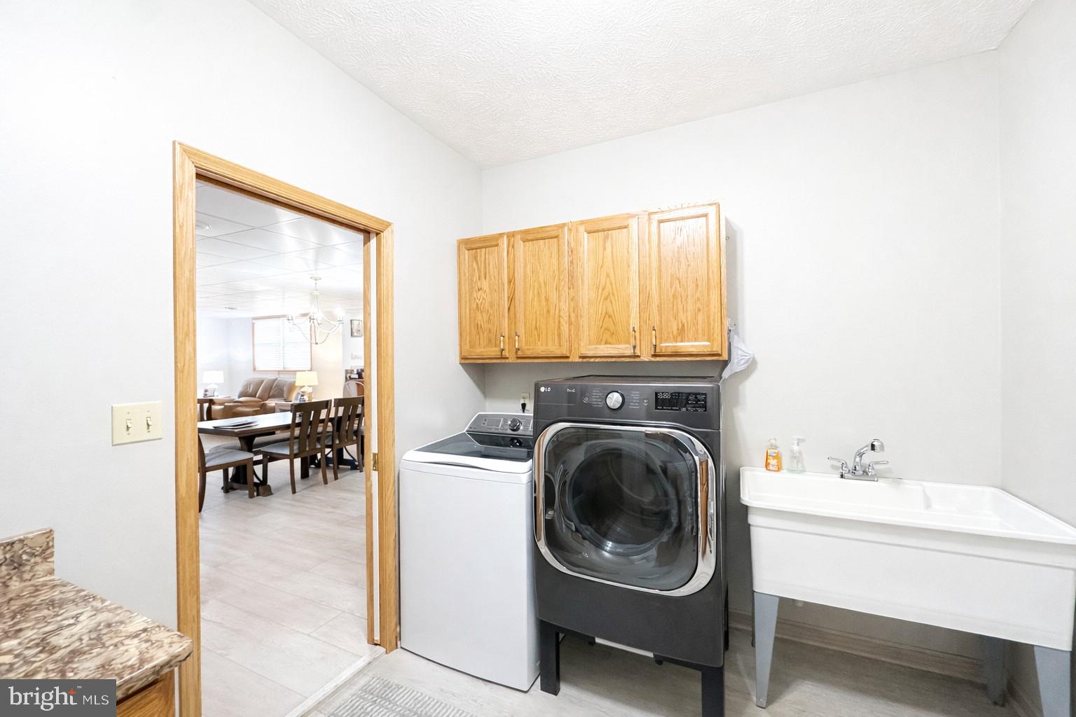 ROLLING OAKS - Residential