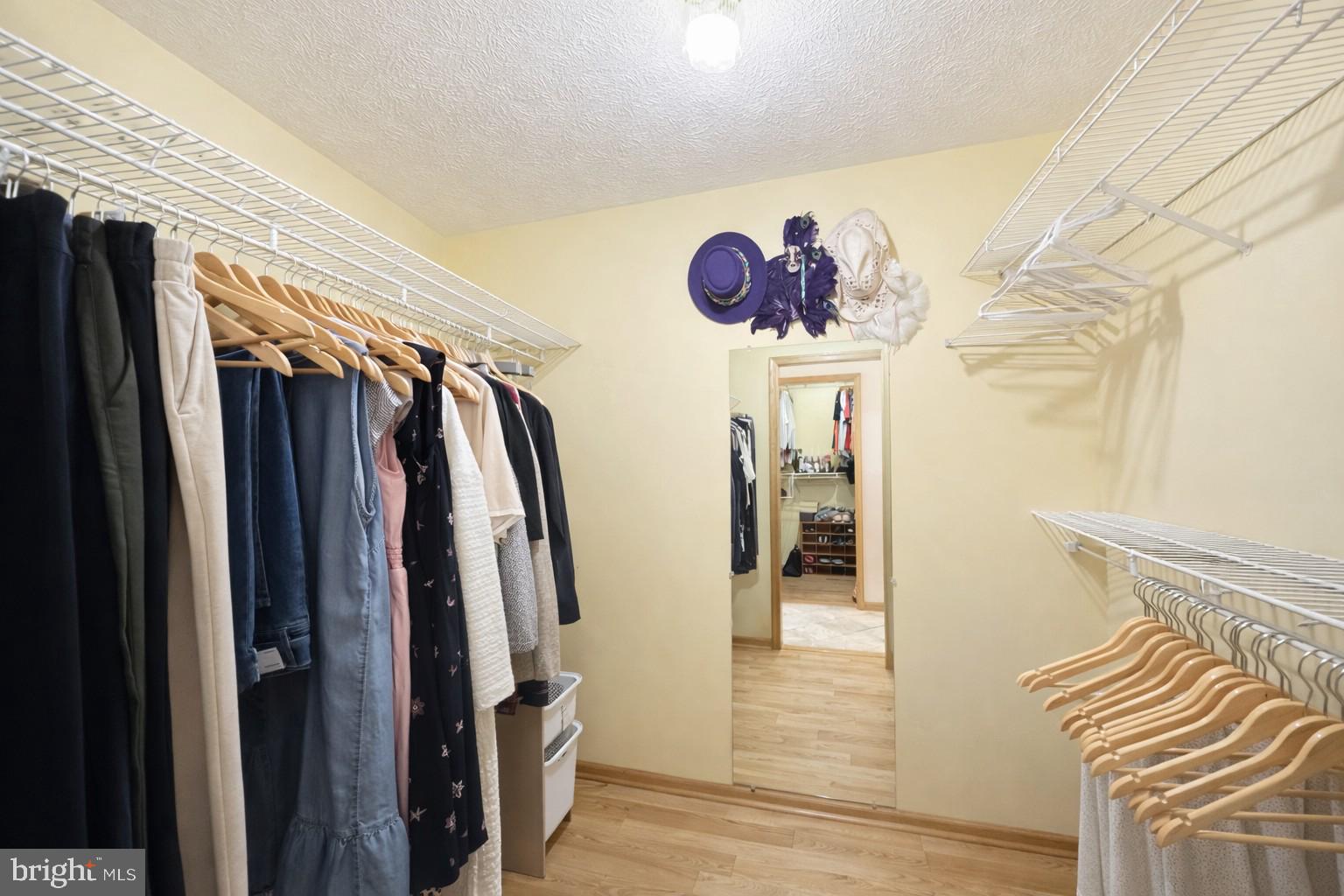 ROLLING OAKS - Residential