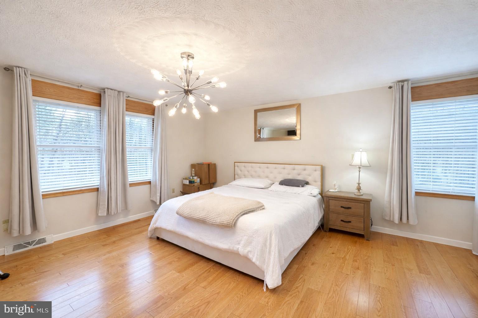 ROLLING OAKS - Residential