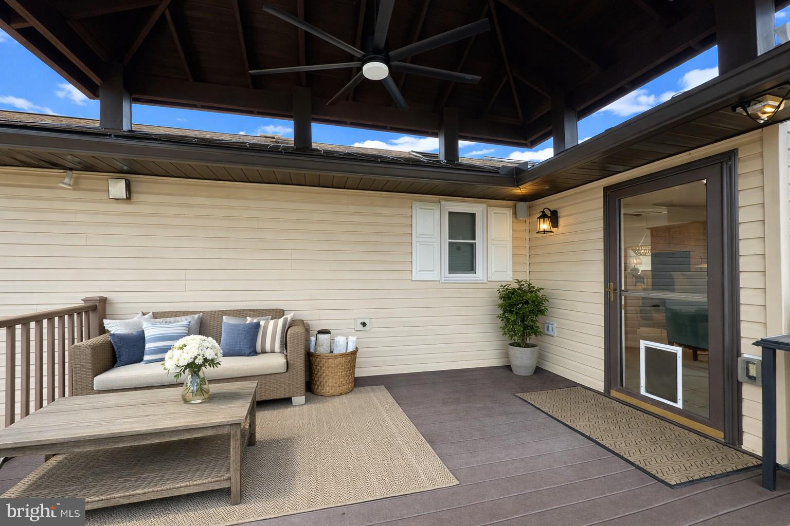 ROLLING OAKS - Residential