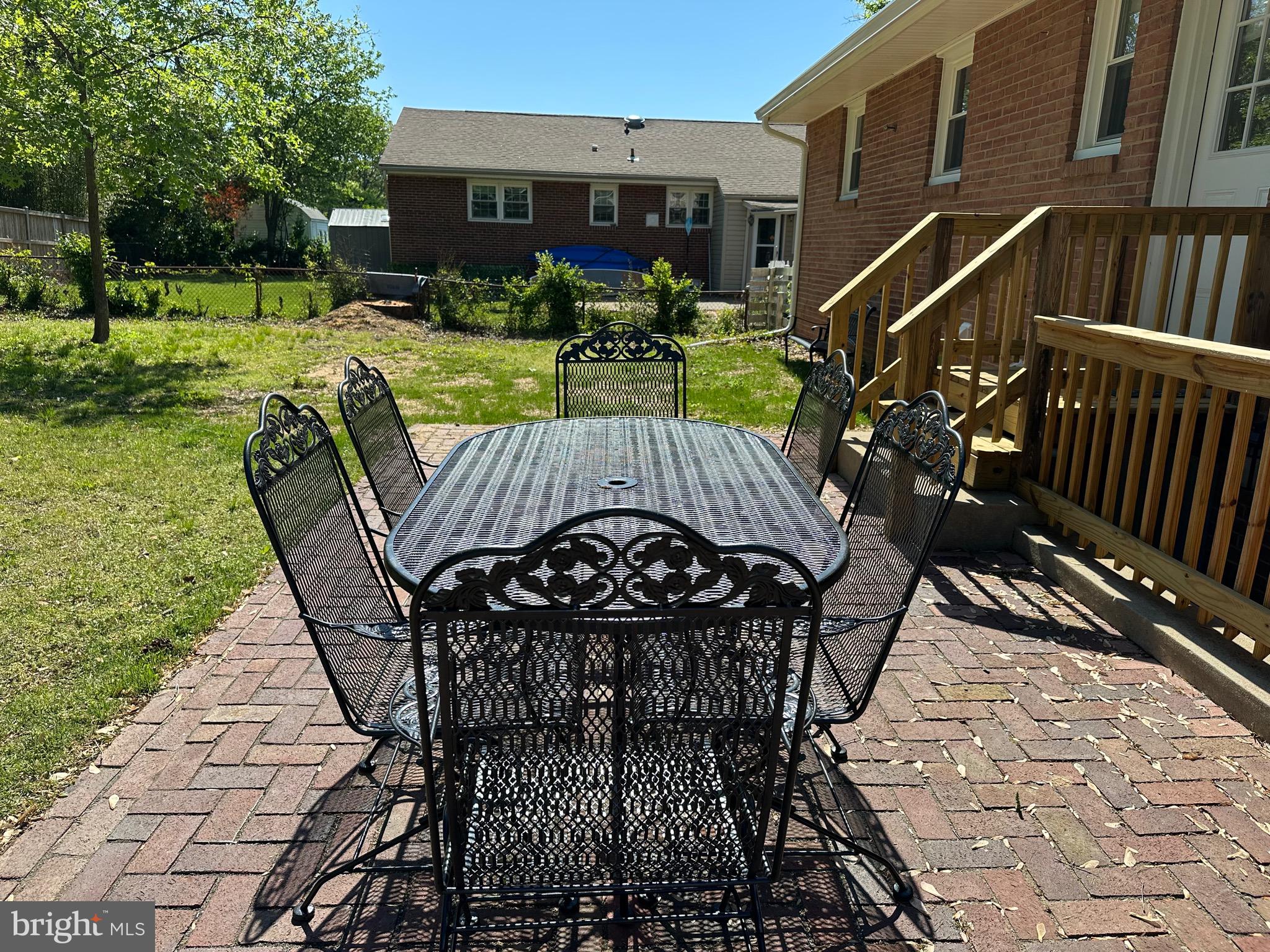 BUCKNELL MANOR - Residential Lease