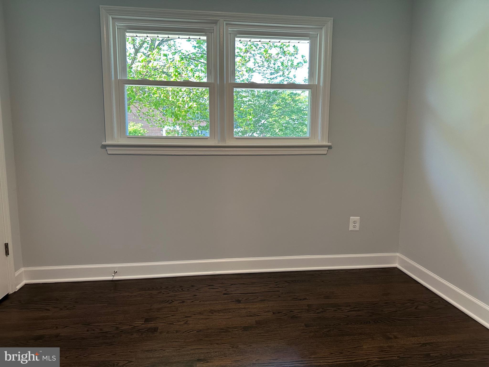 BUCKNELL MANOR - Residential Lease