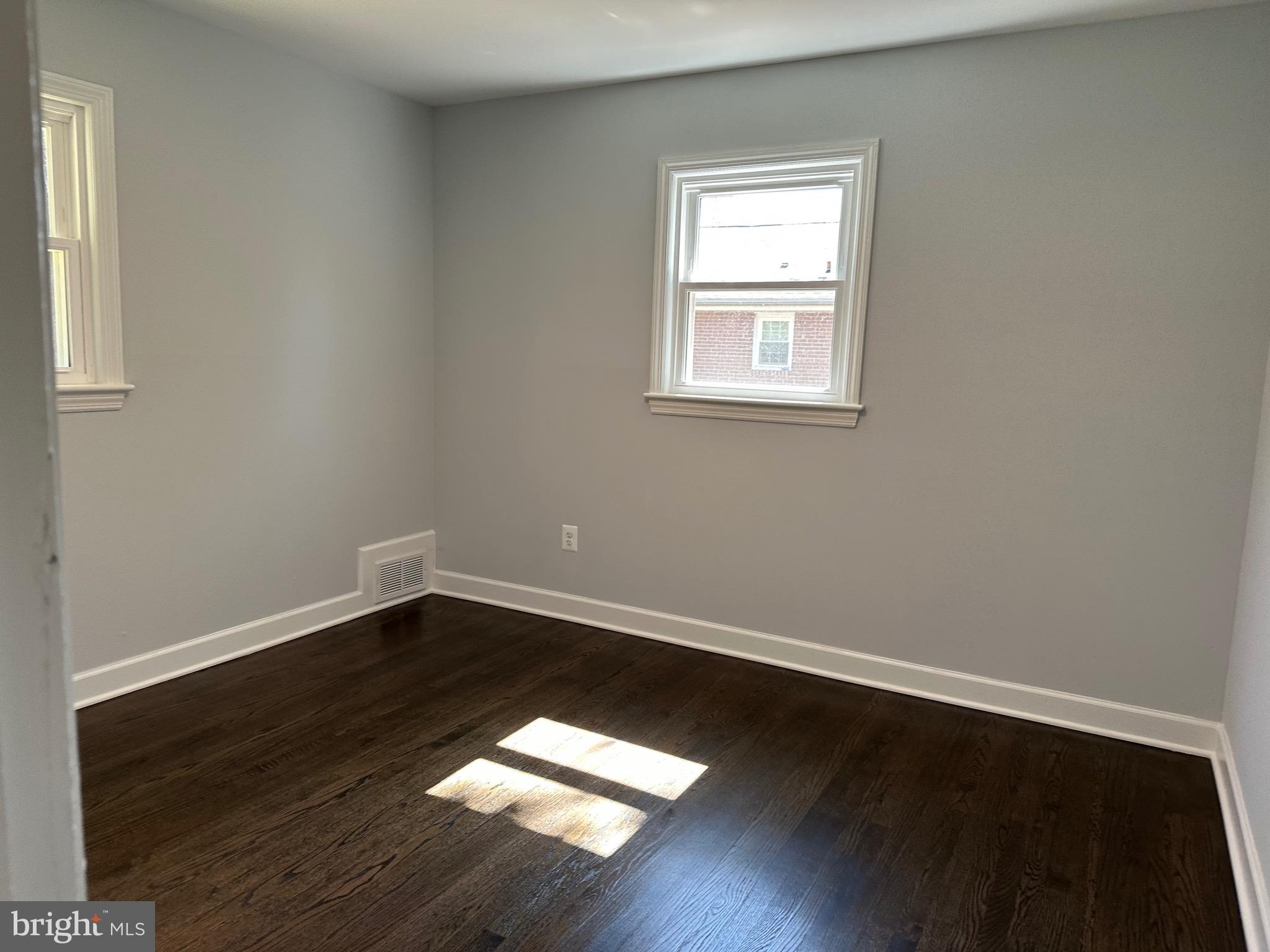 BUCKNELL MANOR - Residential Lease