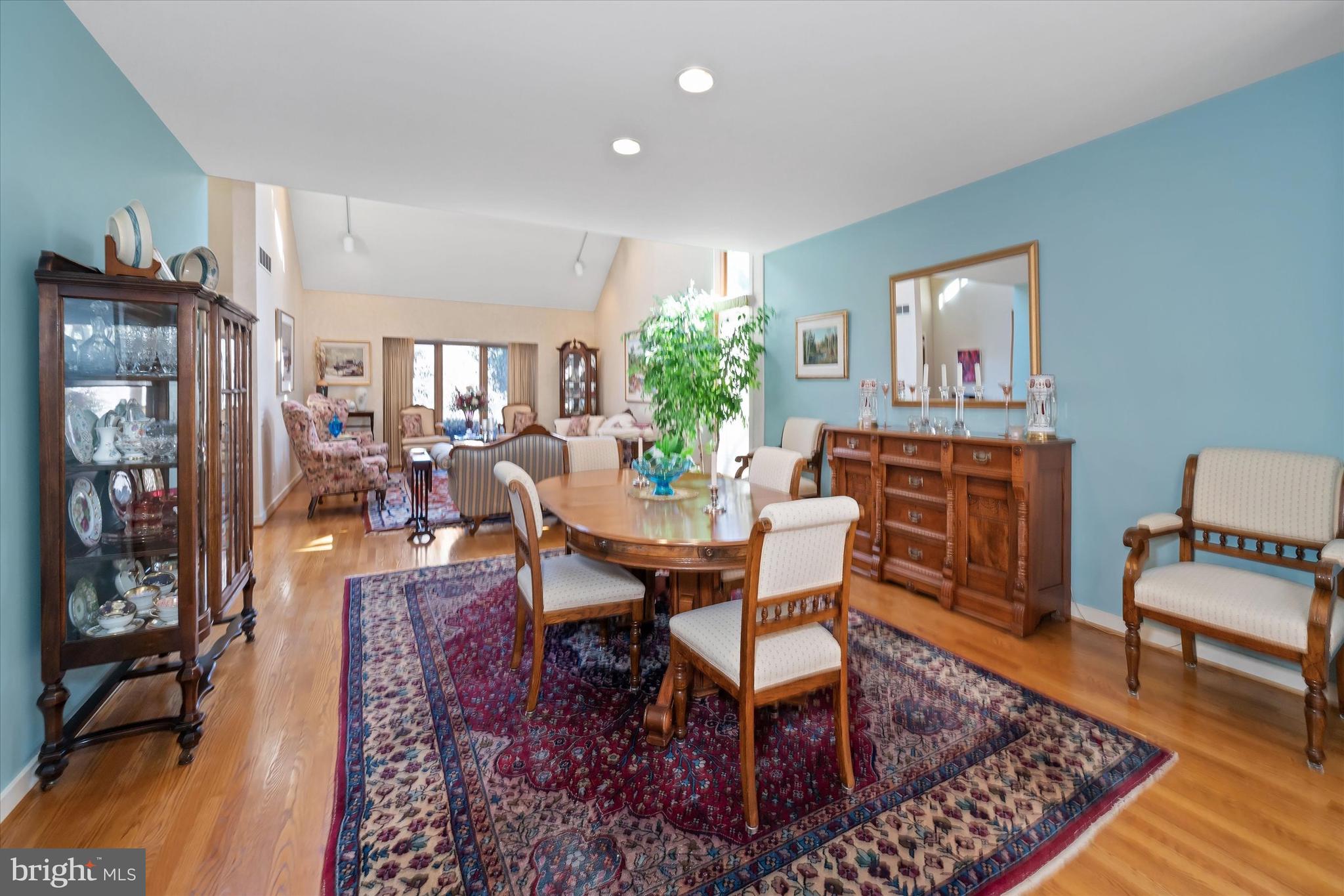 FAIRTHORNE - Residential