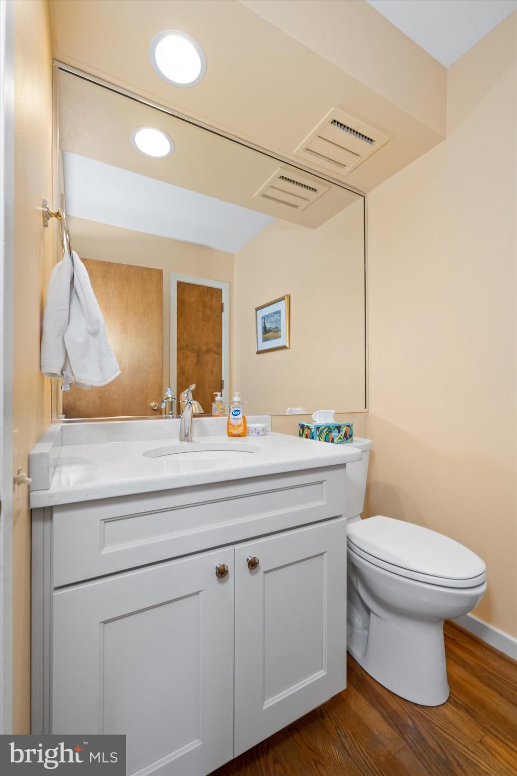 FAIRTHORNE - Residential