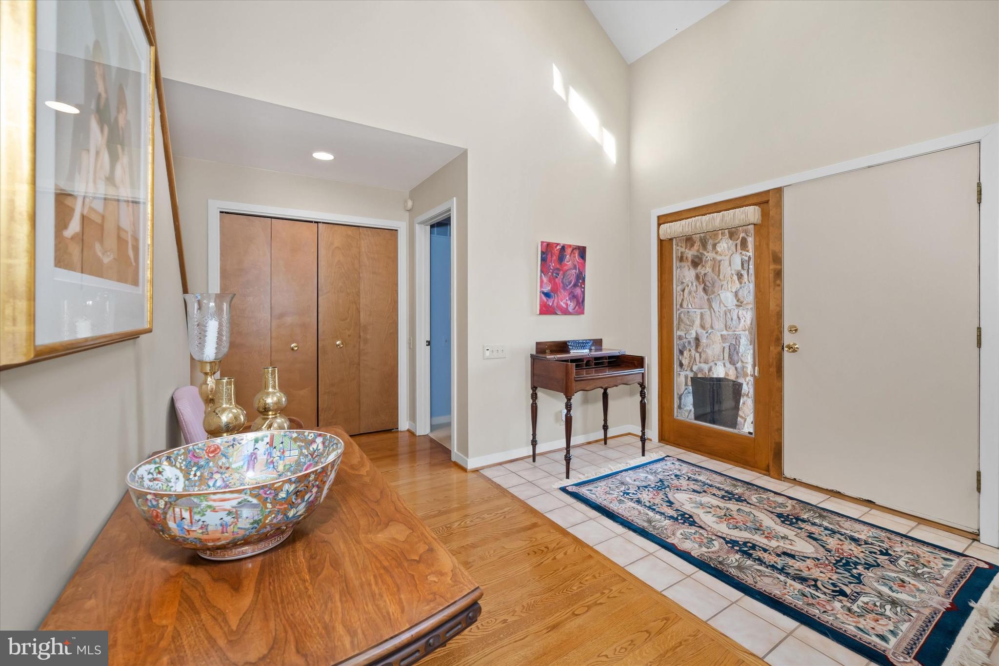 FAIRTHORNE - Residential