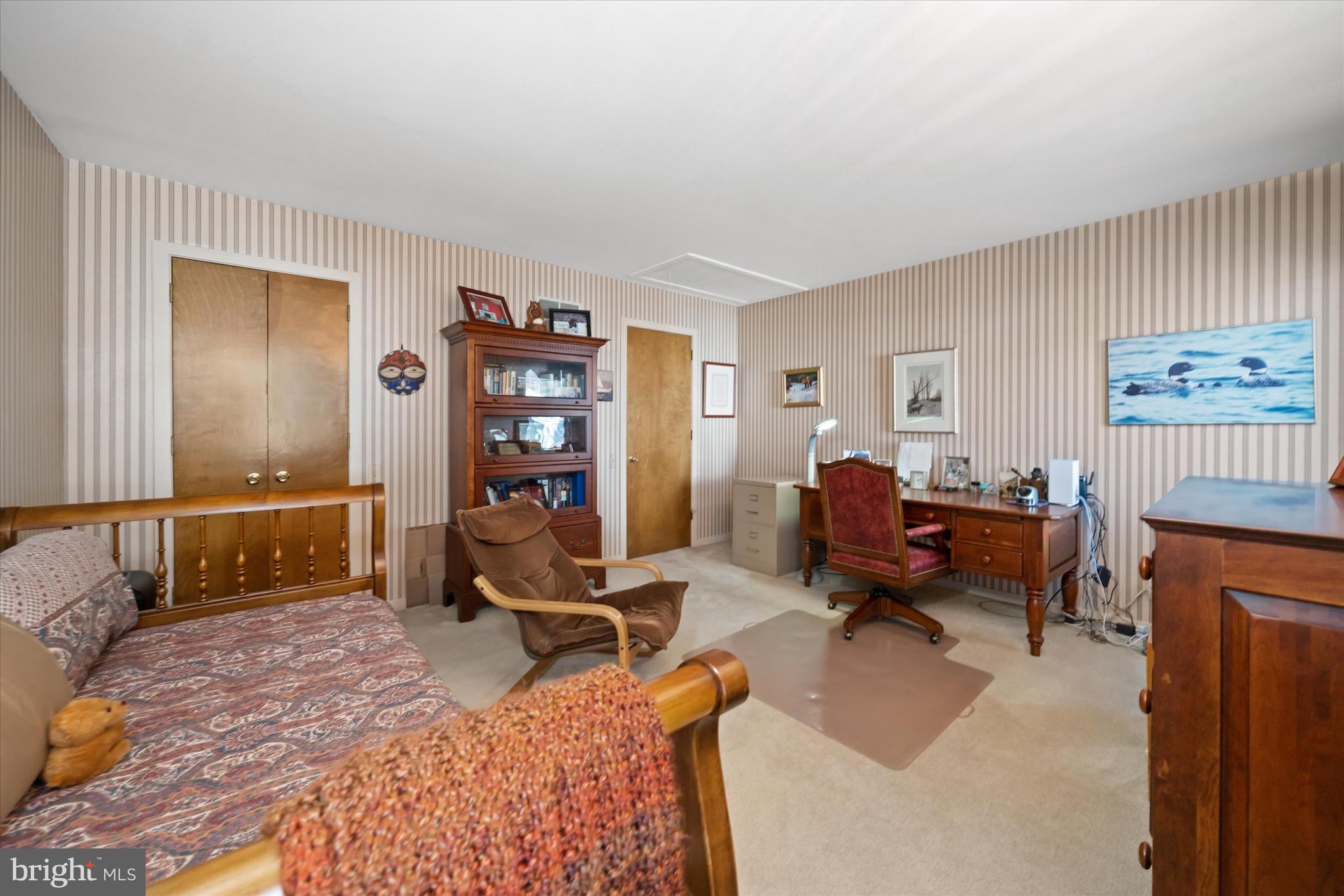 FAIRTHORNE - Residential