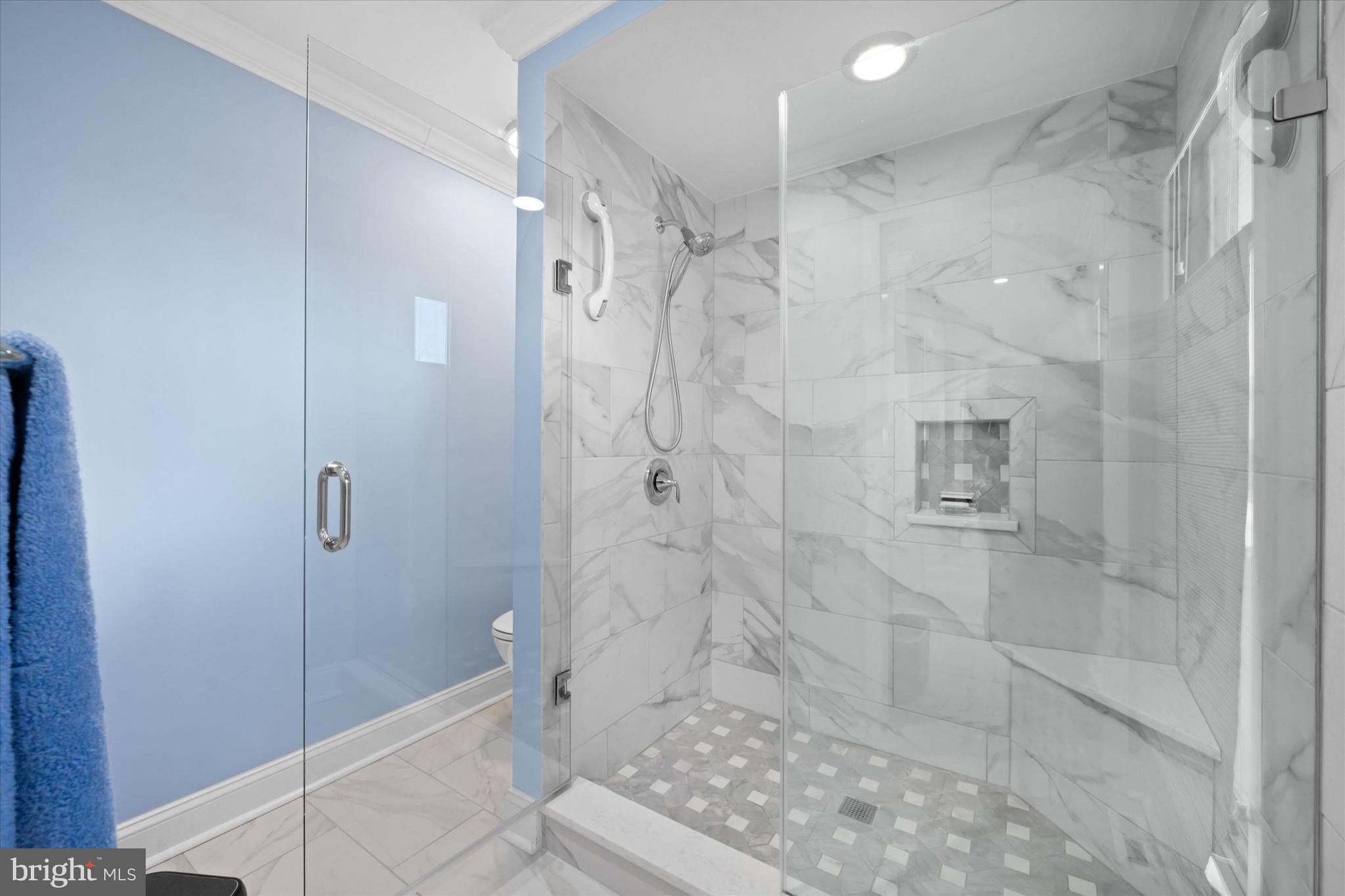 FAIRTHORNE - Residential