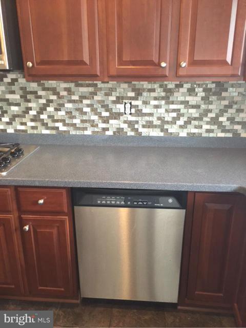 PRESERVE AT MANOR WOODS - Residential Lease