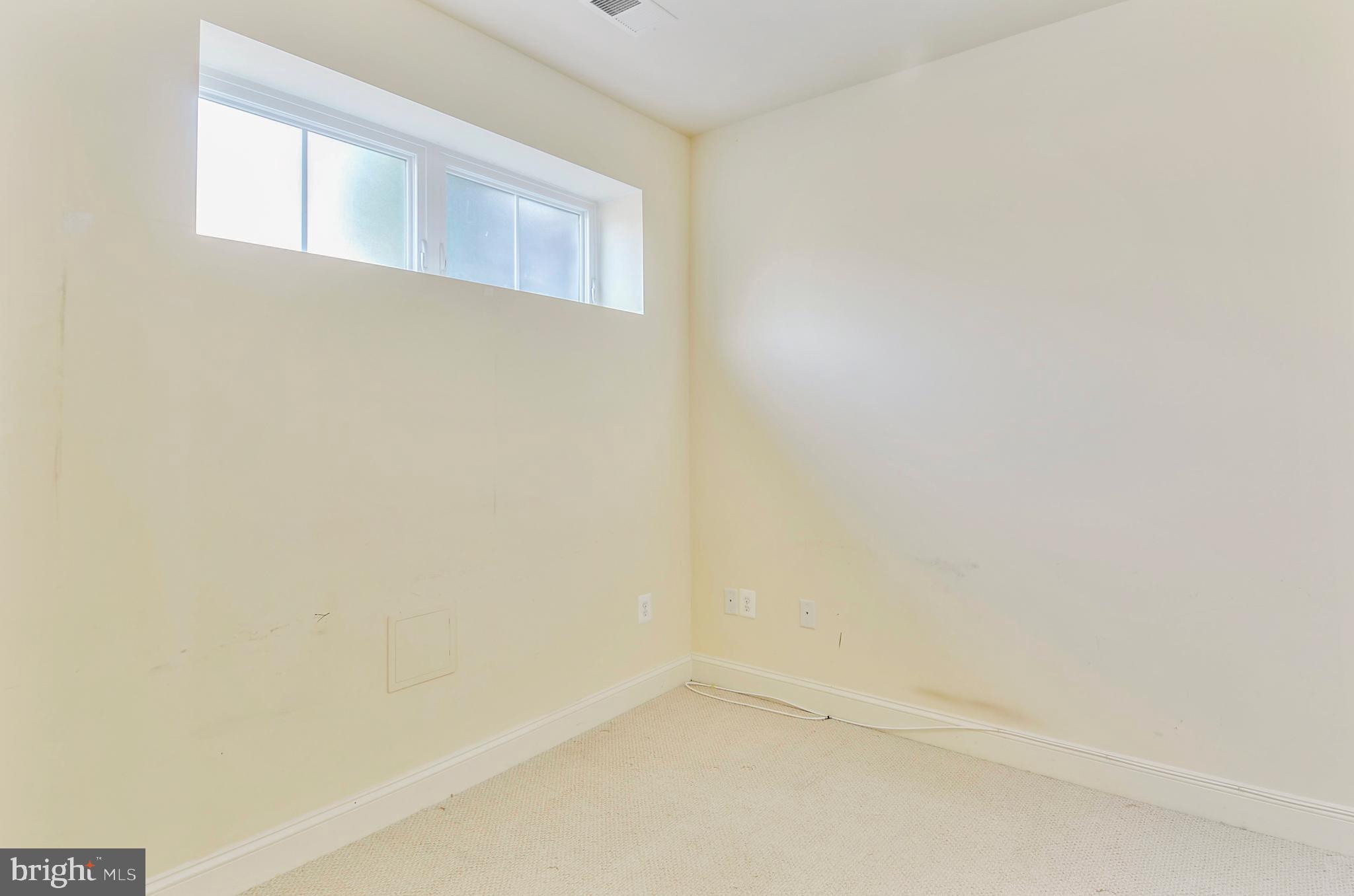 CLARKSBURG VILLAGE - Residential Lease