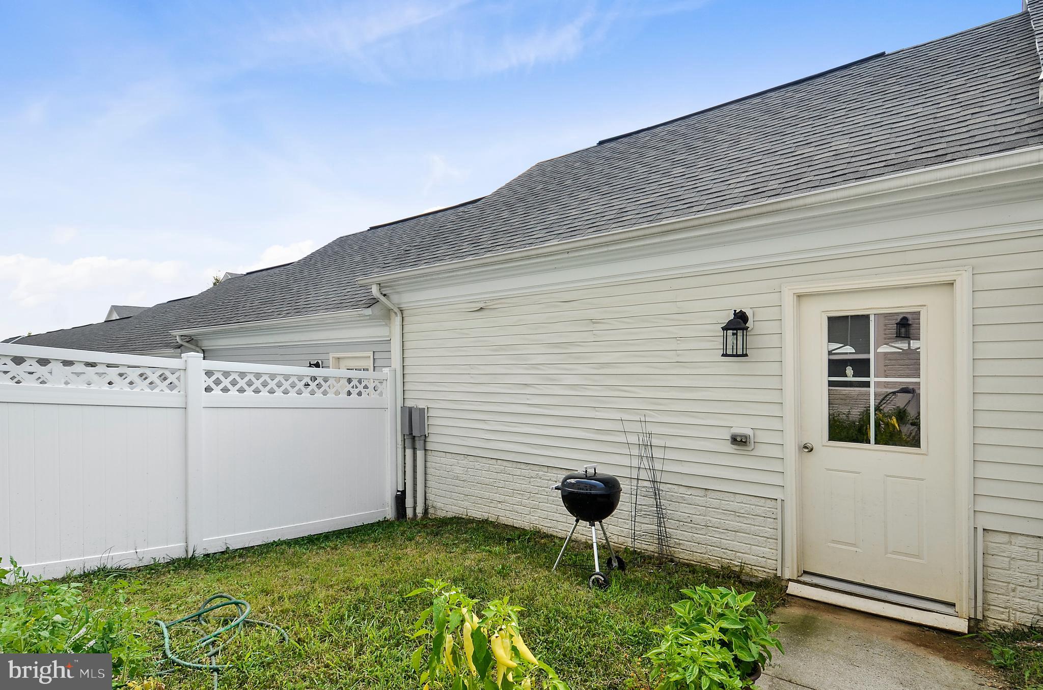 CLARKSBURG VILLAGE - Residential Lease