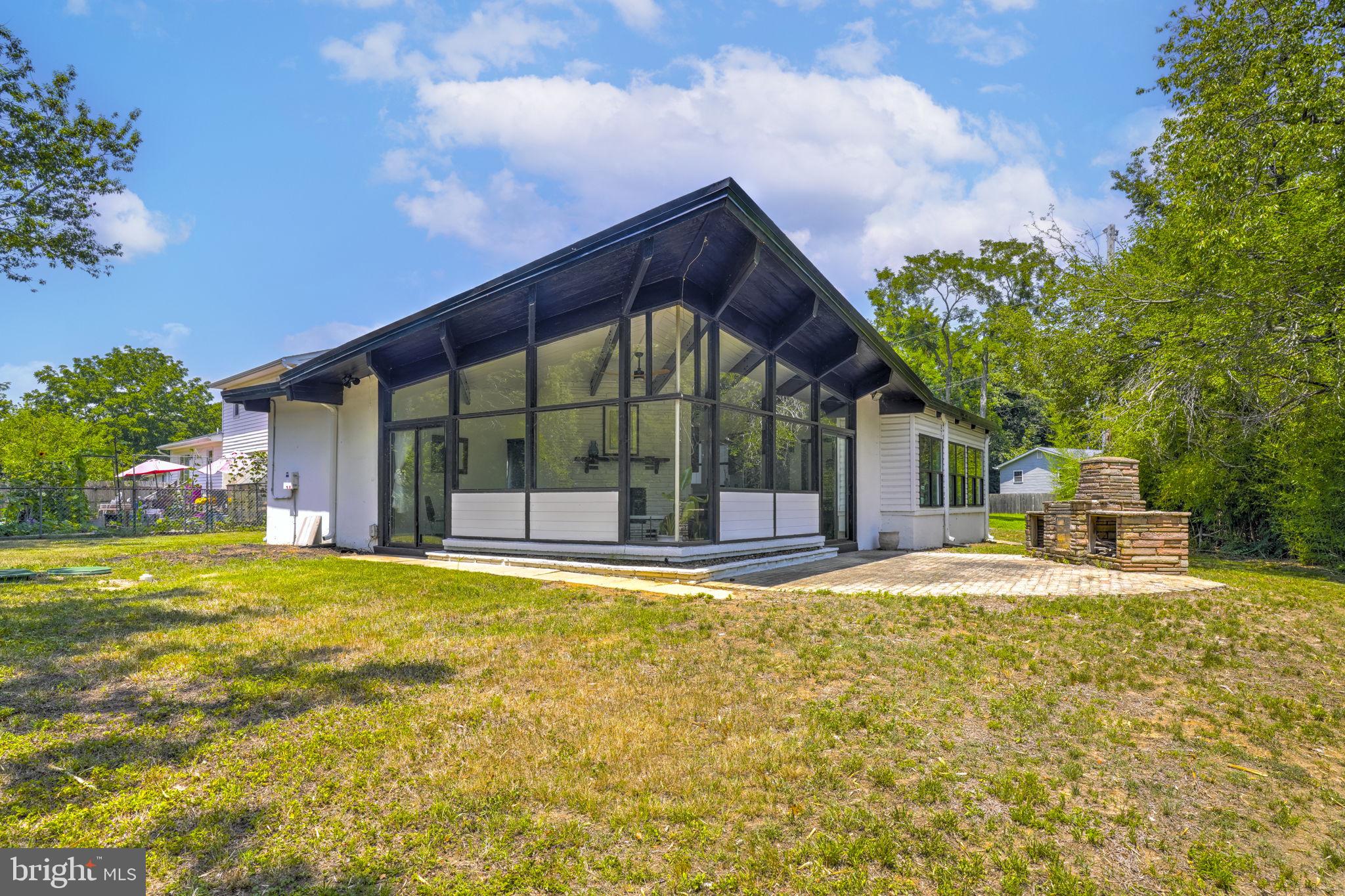 419 SEAGULL LANE