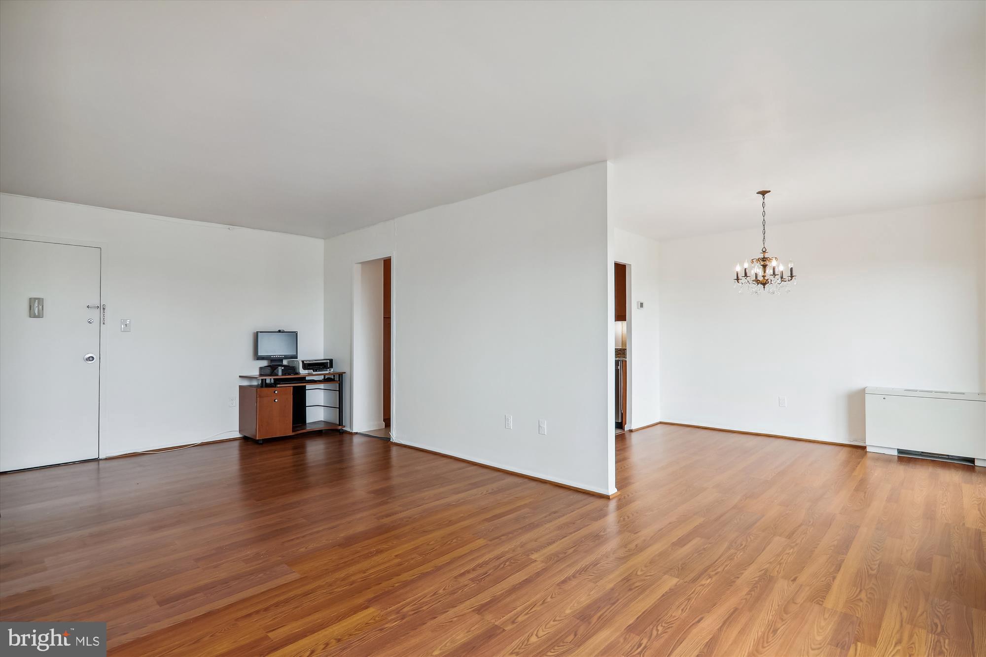 UNIVERSITY TOWERS CODM - Residential Lease