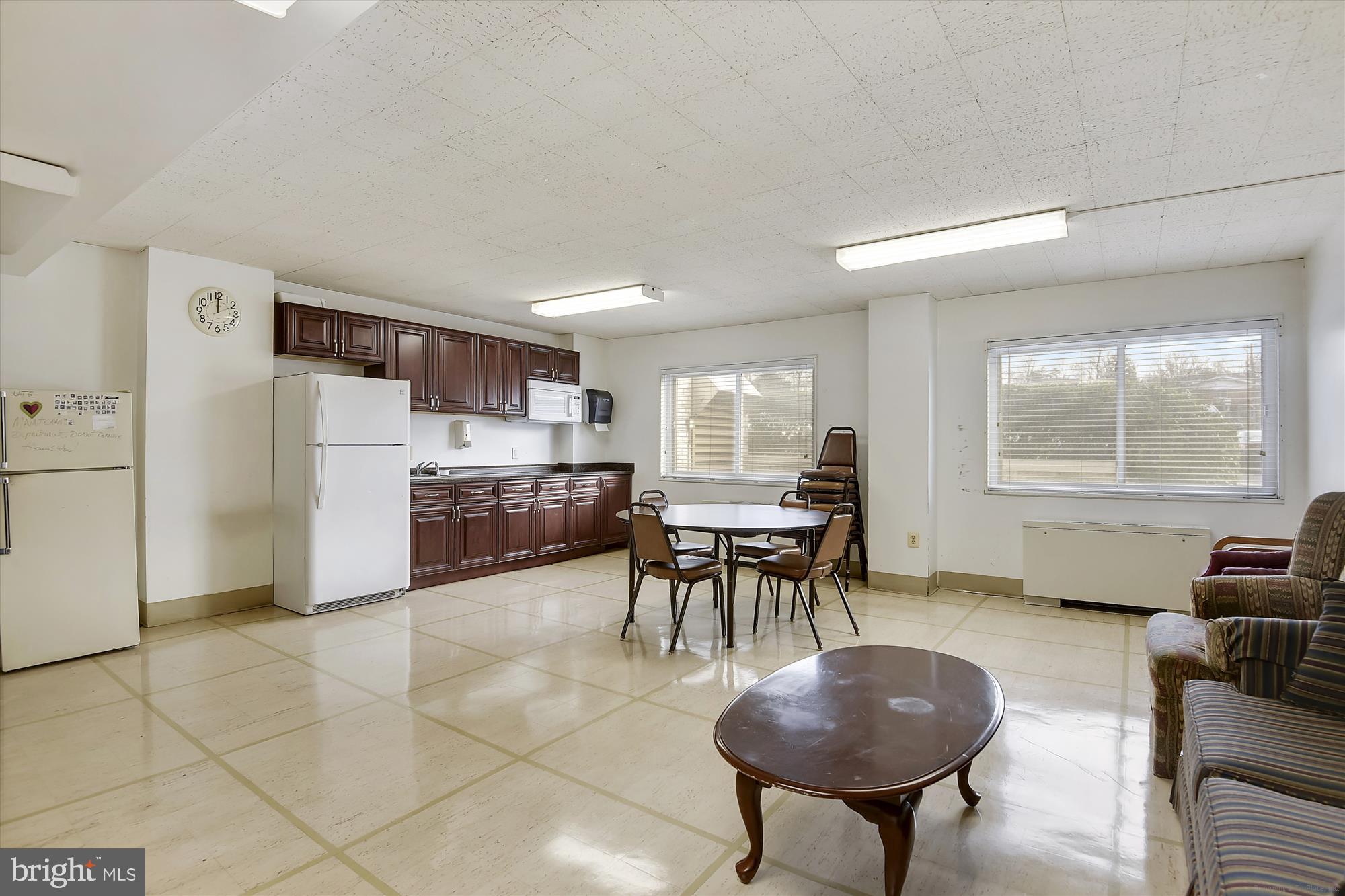 UNIVERSITY TOWERS CODM - Residential Lease