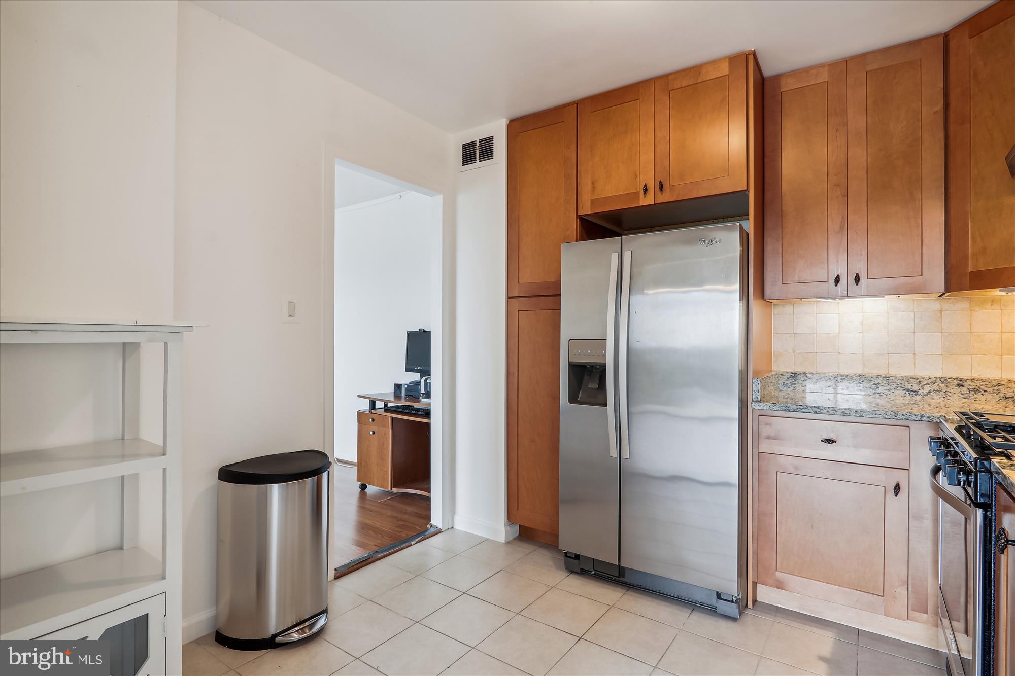 UNIVERSITY TOWERS CODM - Residential Lease