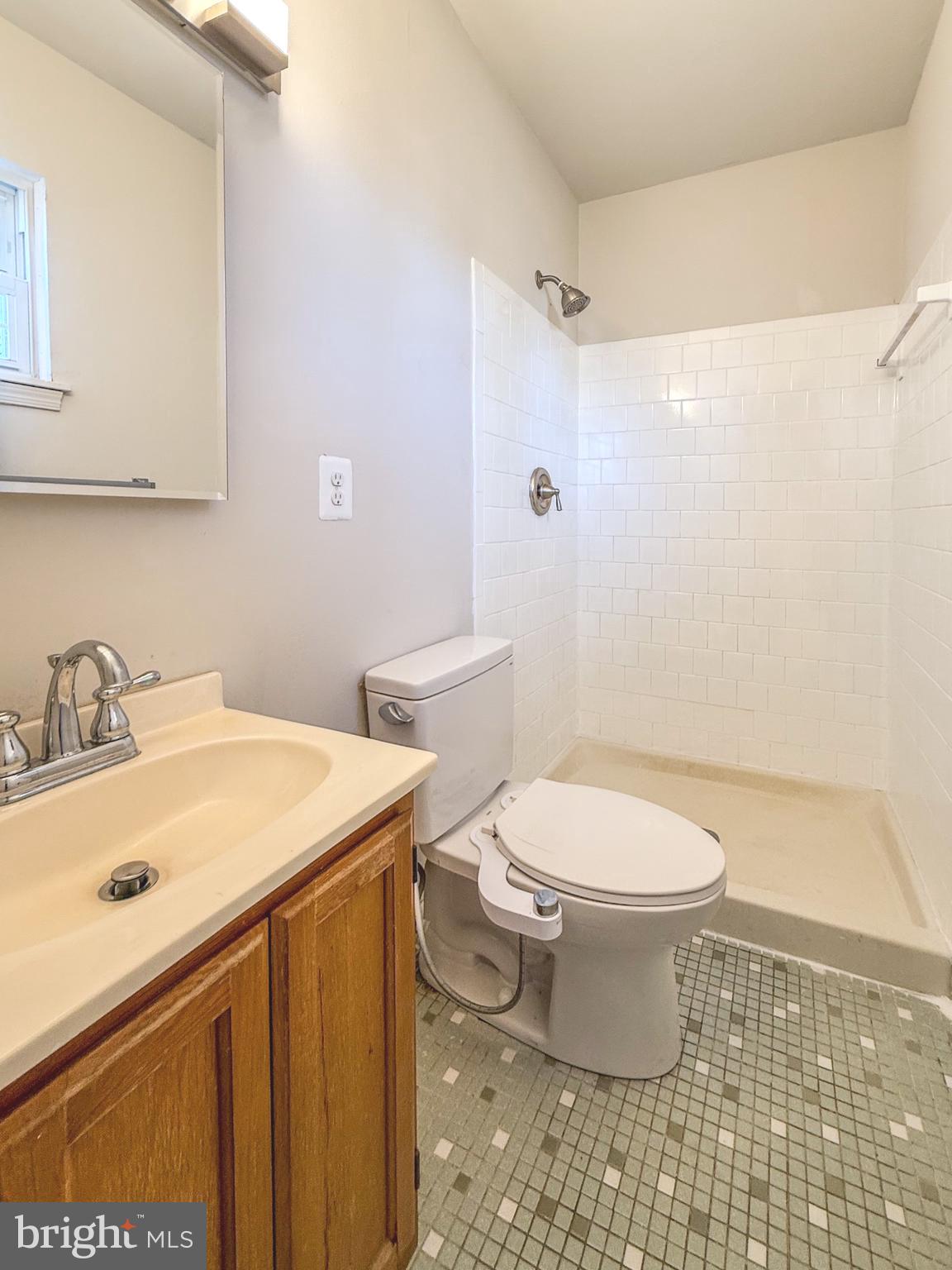 POINT OF WOODS - Residential