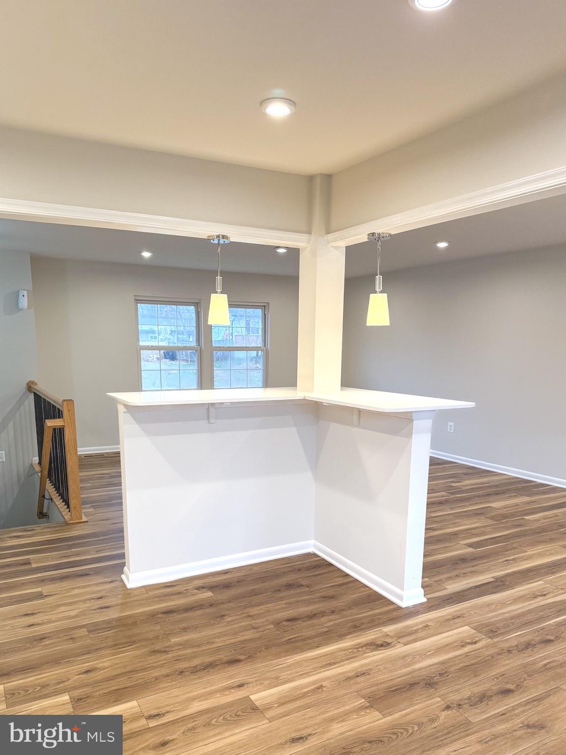 POINT OF WOODS - Residential