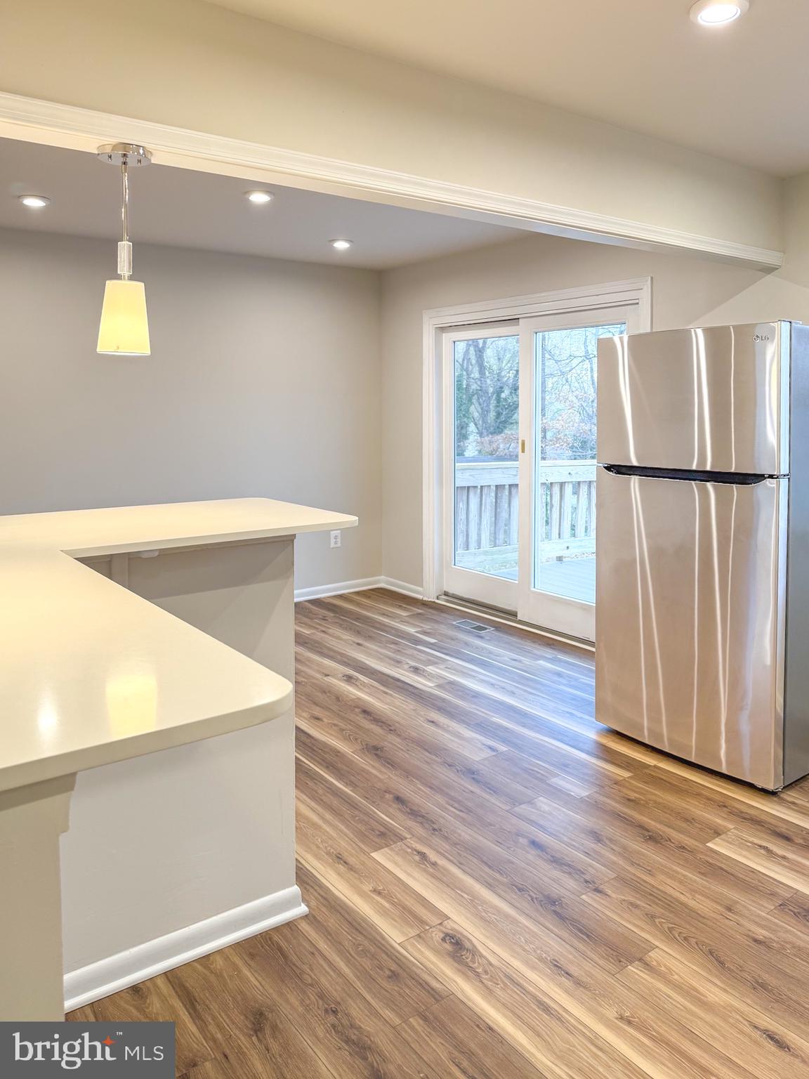 POINT OF WOODS - Residential