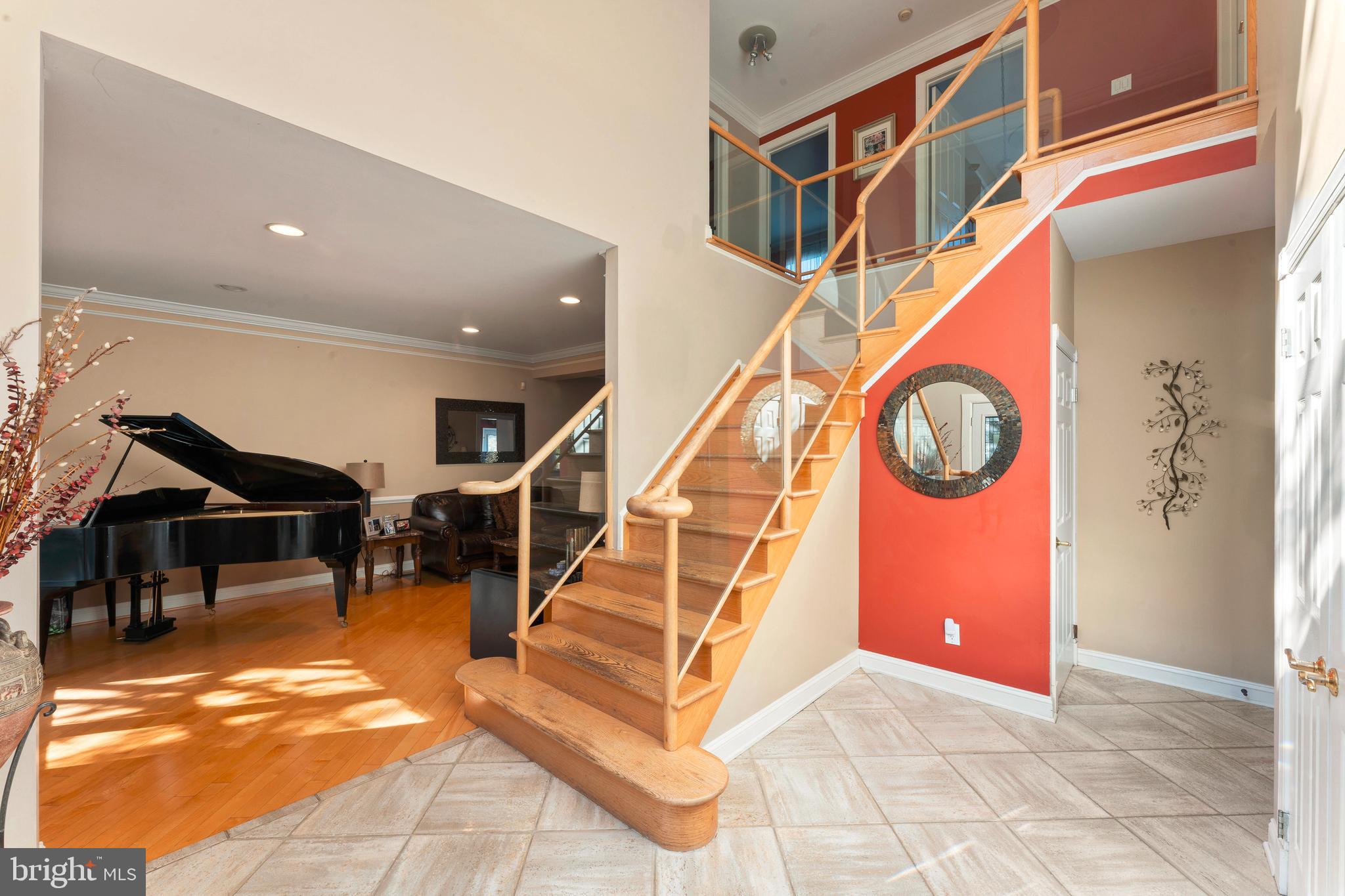 NORTHAMPTON CHASE - Residential