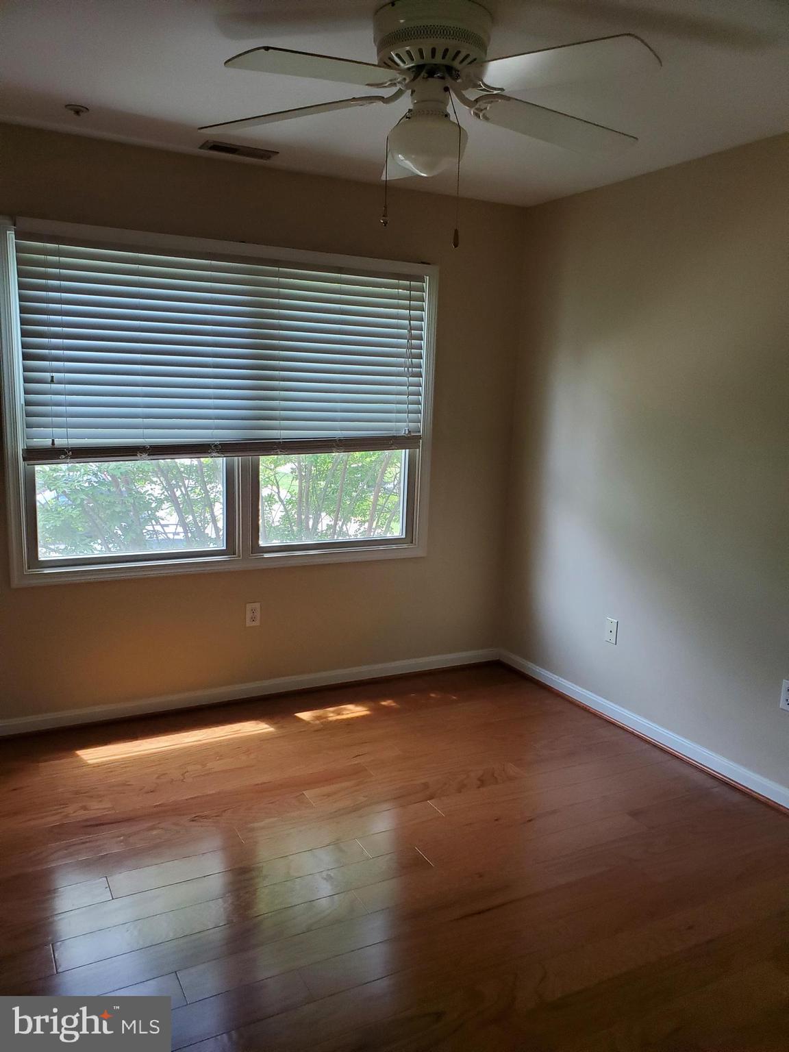 BAYSIDE - Residential