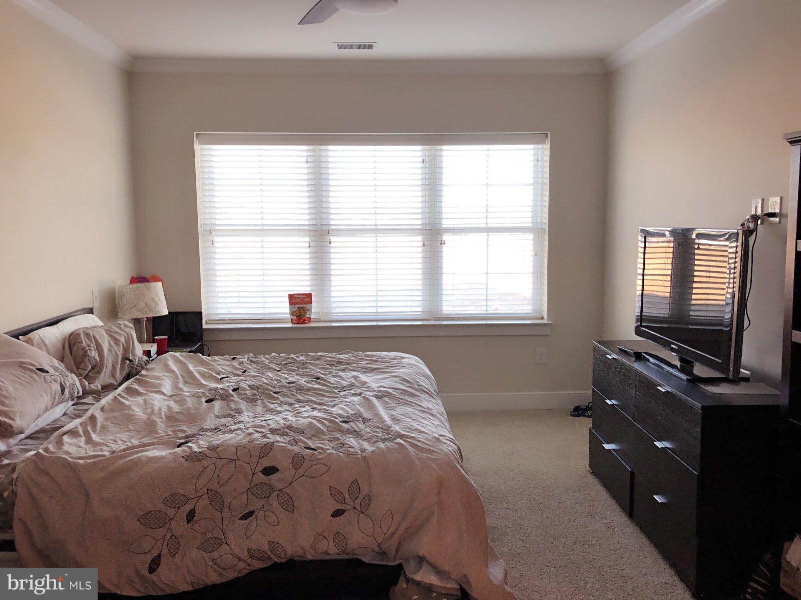 FLATS AT METROWEST - Residential Lease