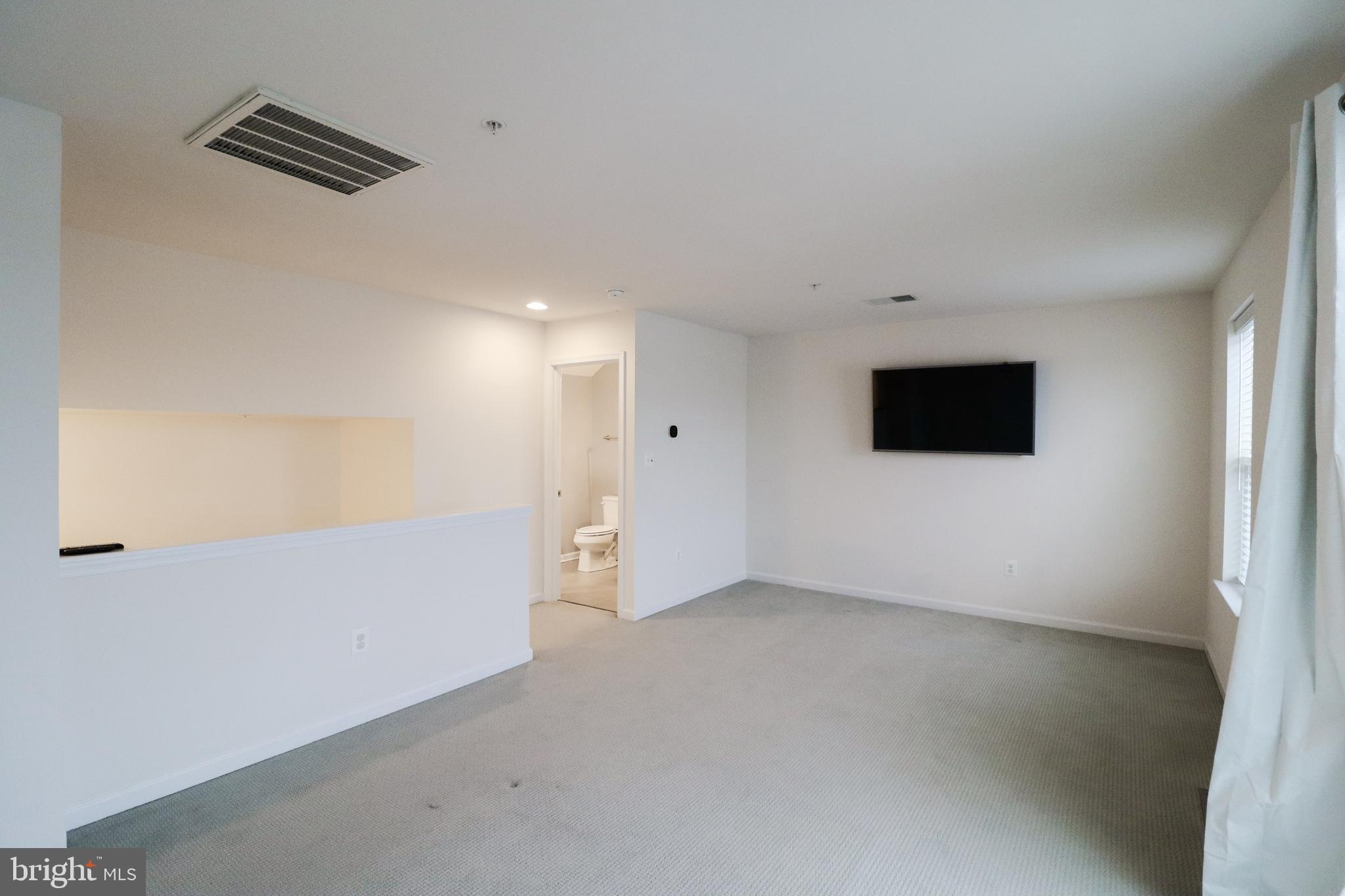 SHELTERED HARBOR - Residential