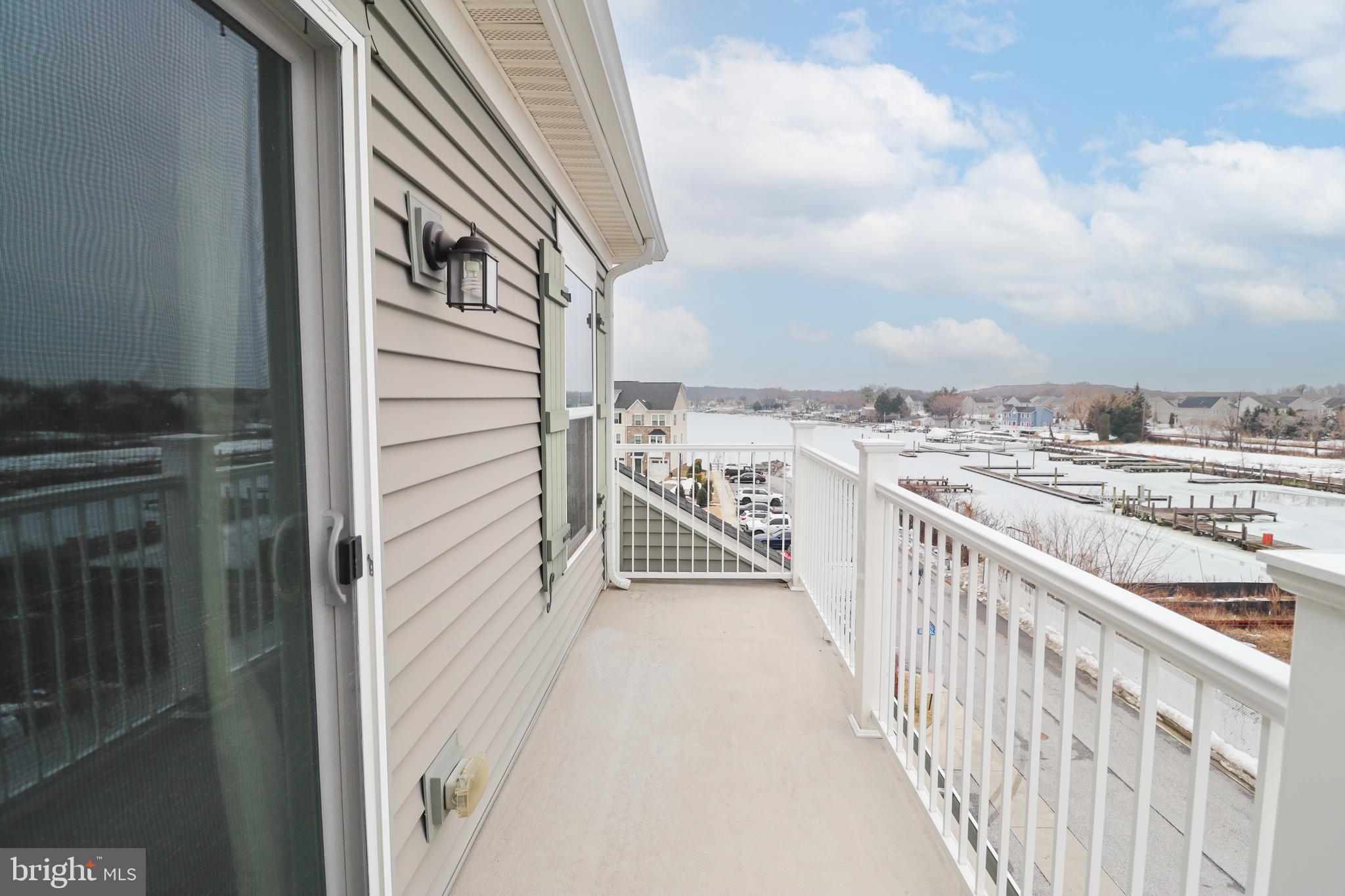 SHELTERED HARBOR - Residential