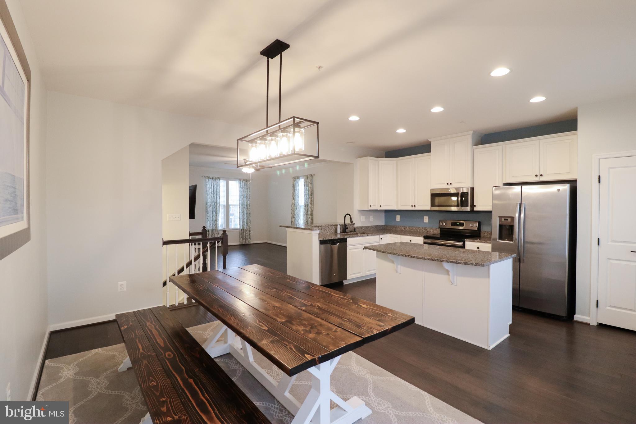 SHELTERED HARBOR - Residential